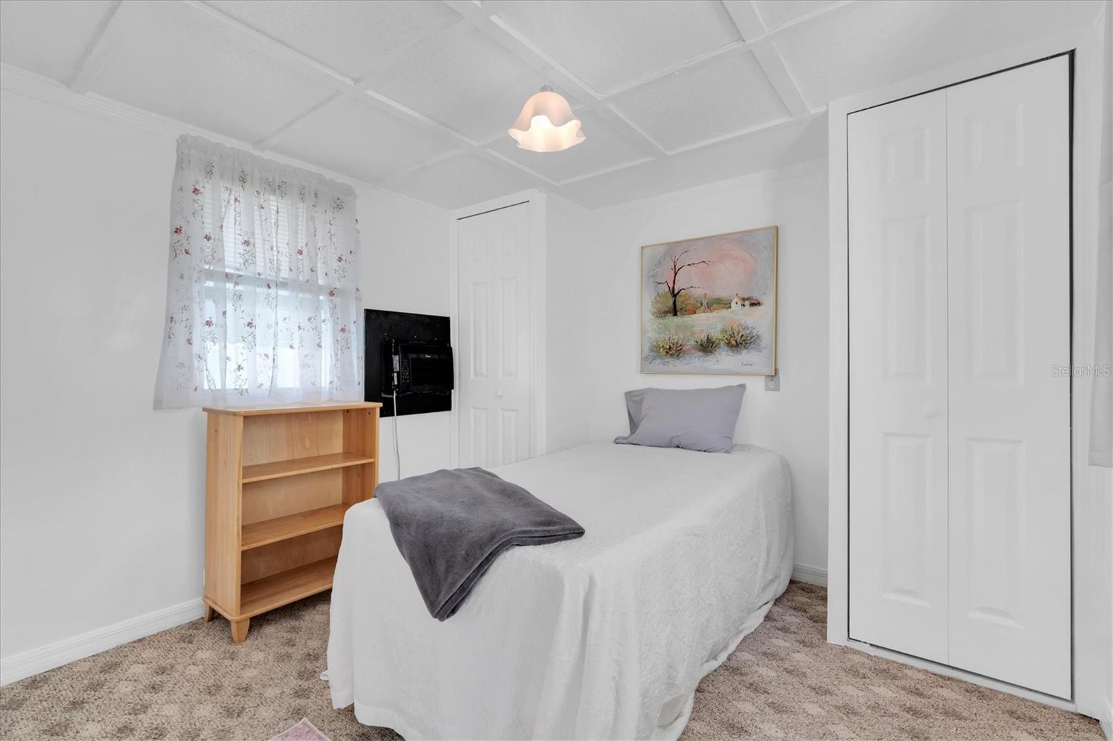 Image 12 of 18 For 7801 34th Avenue N 56