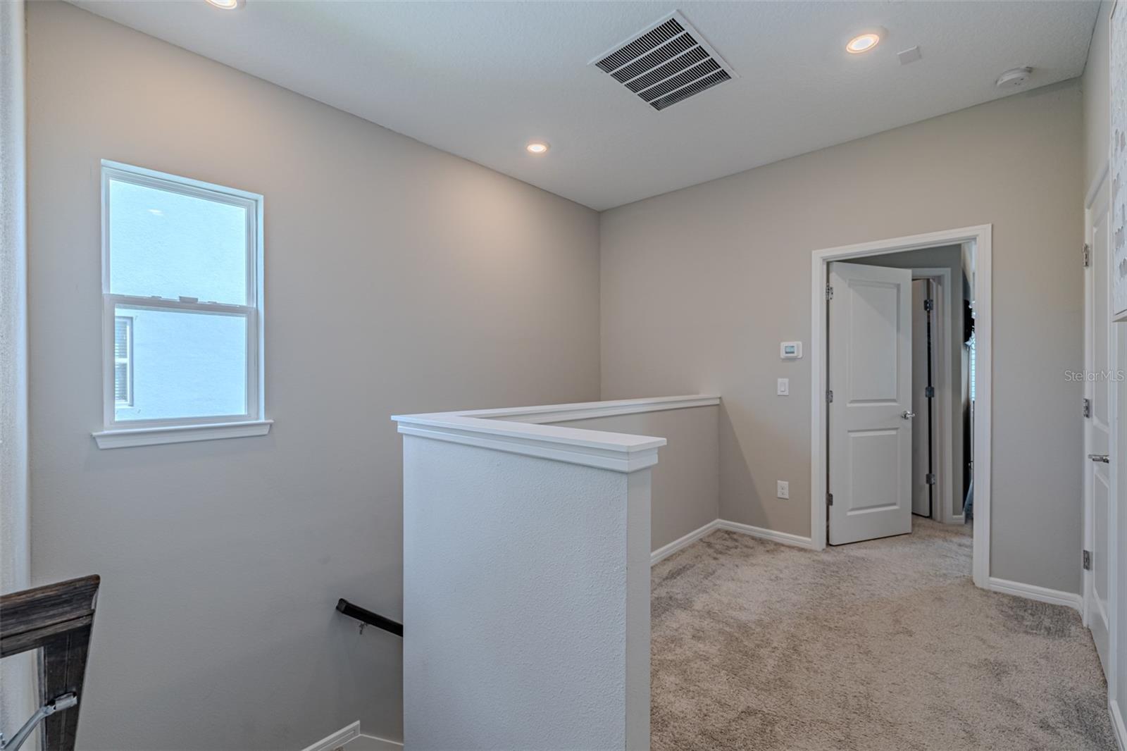 Image 37 of 45 For 11282 Beach Walk Way Ne