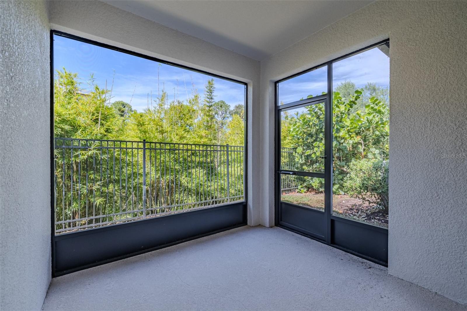 Image 7 of 45 For 11282 Beach Walk Way Ne