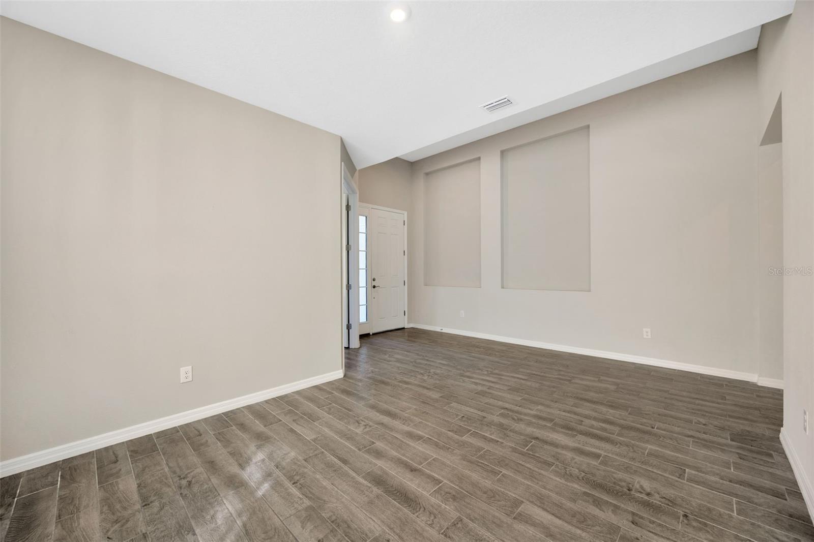 Image 24 of 77 For 29774 Chapel Chase Drive