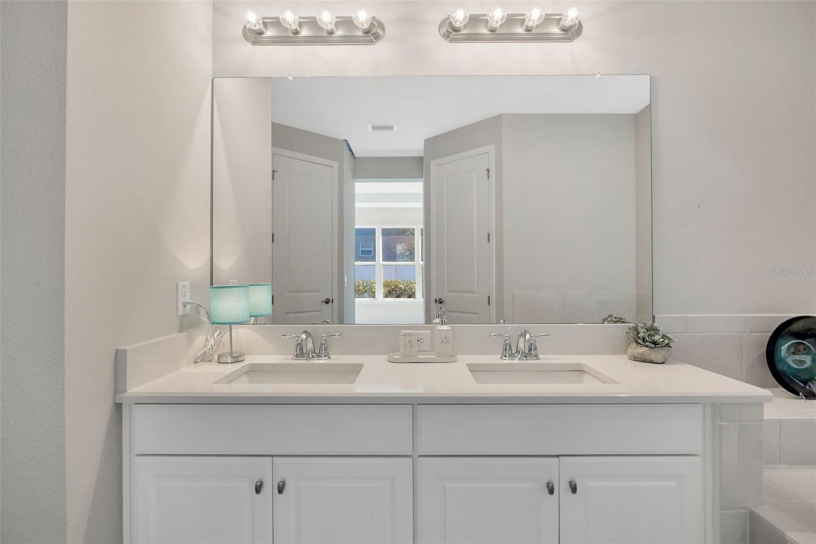 Image 43 of 77 For 29774 Chapel Chase Drive