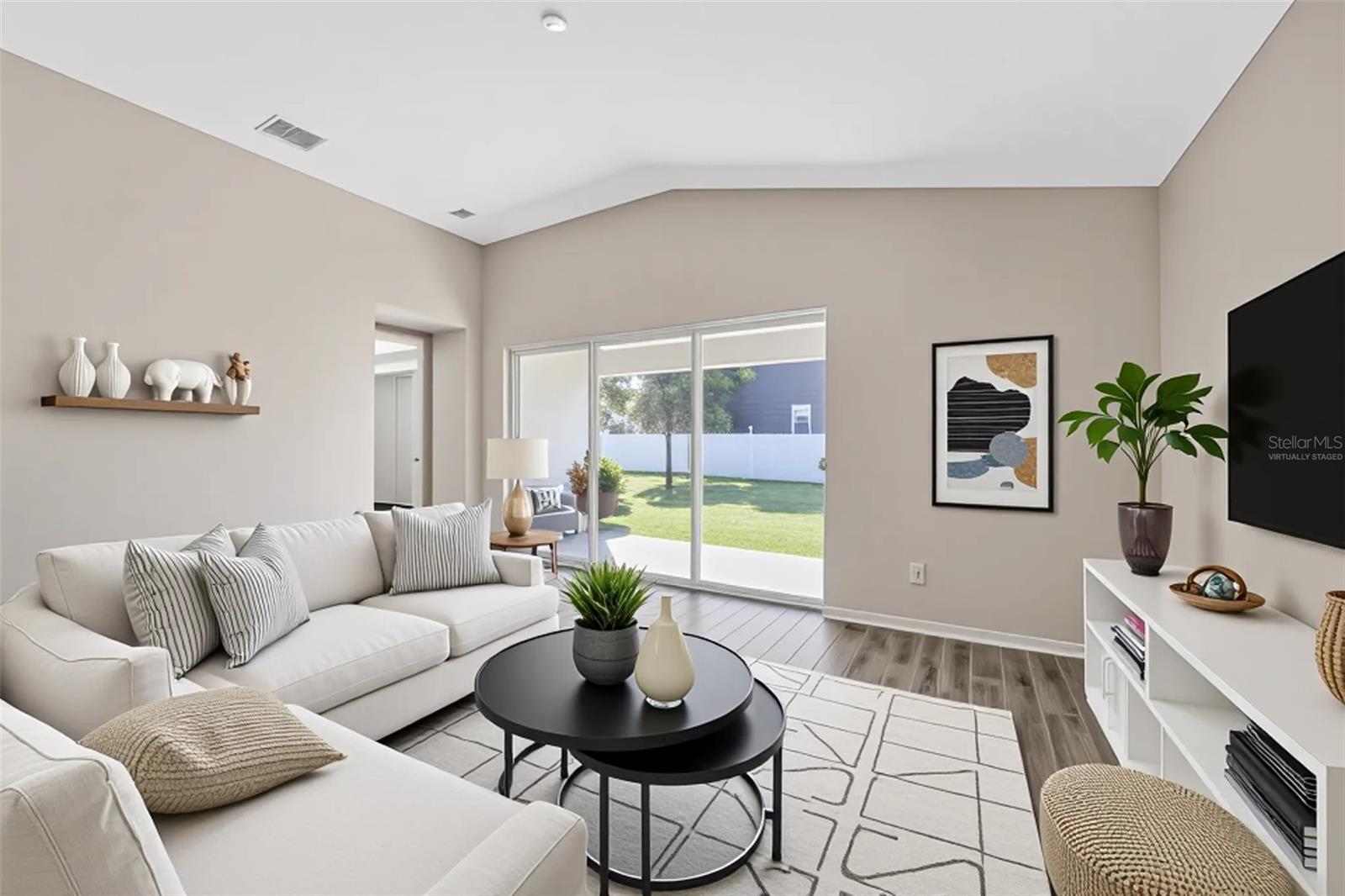 Image 5 of 77 For 29774 Chapel Chase Drive