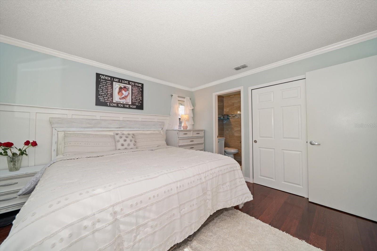 Image 19 of 43 For 3001 58th Avenue S 1216