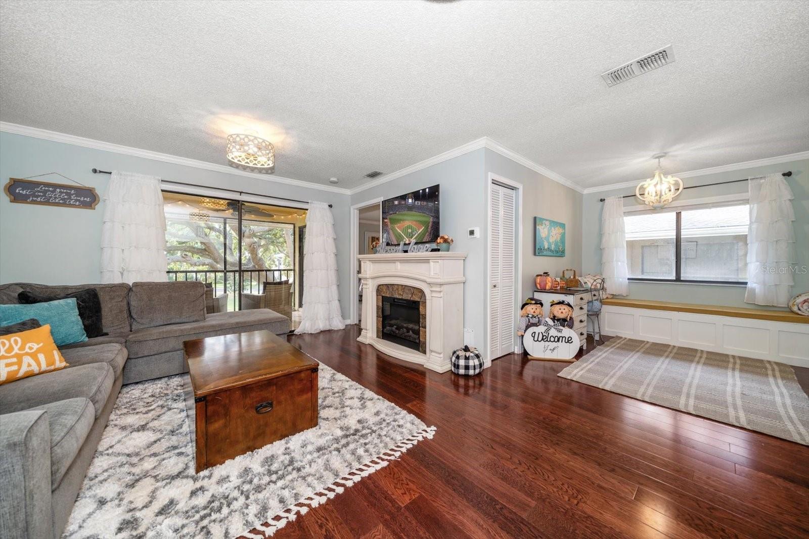 Image 3 of 43 For 3001 58th Avenue S 1216
