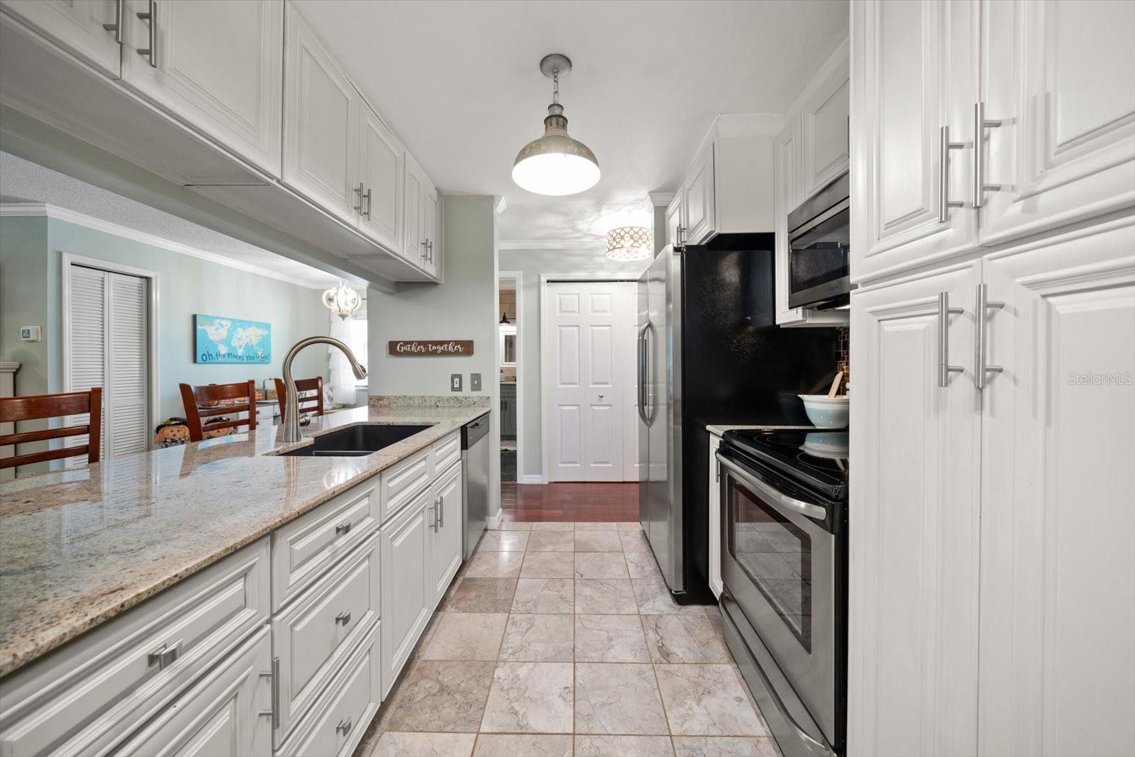 Image 7 of 43 For 3001 58th Avenue S 1216