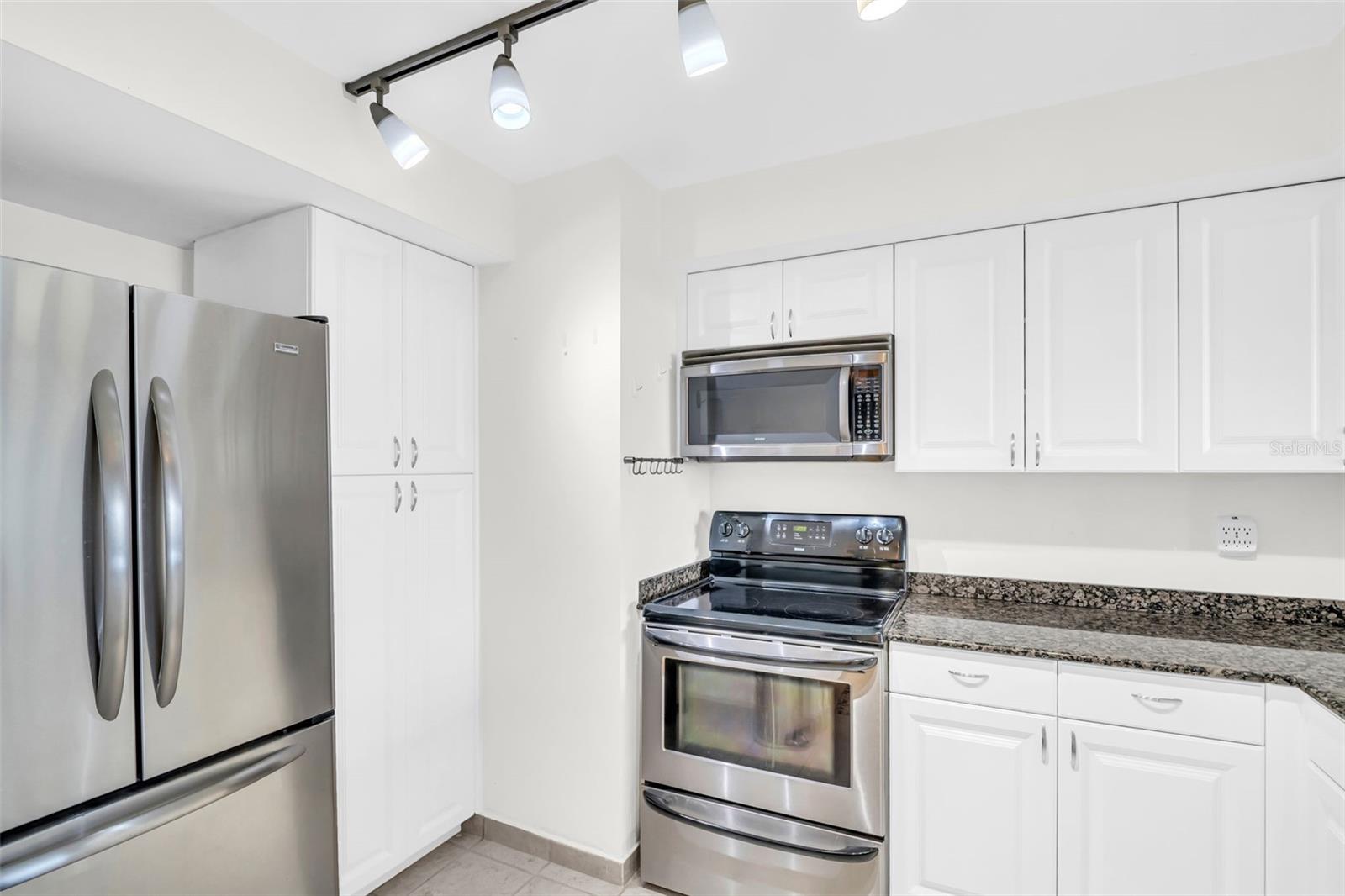 Image 8 of 49 For 6158 Palma Del Mar Boulevard S 505