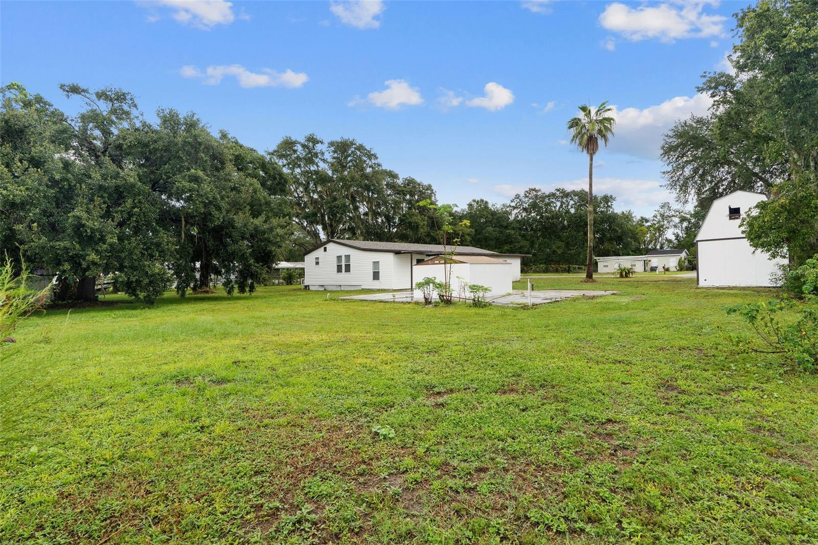 Listing photo id 30 for 6401 Angus Valley Drive