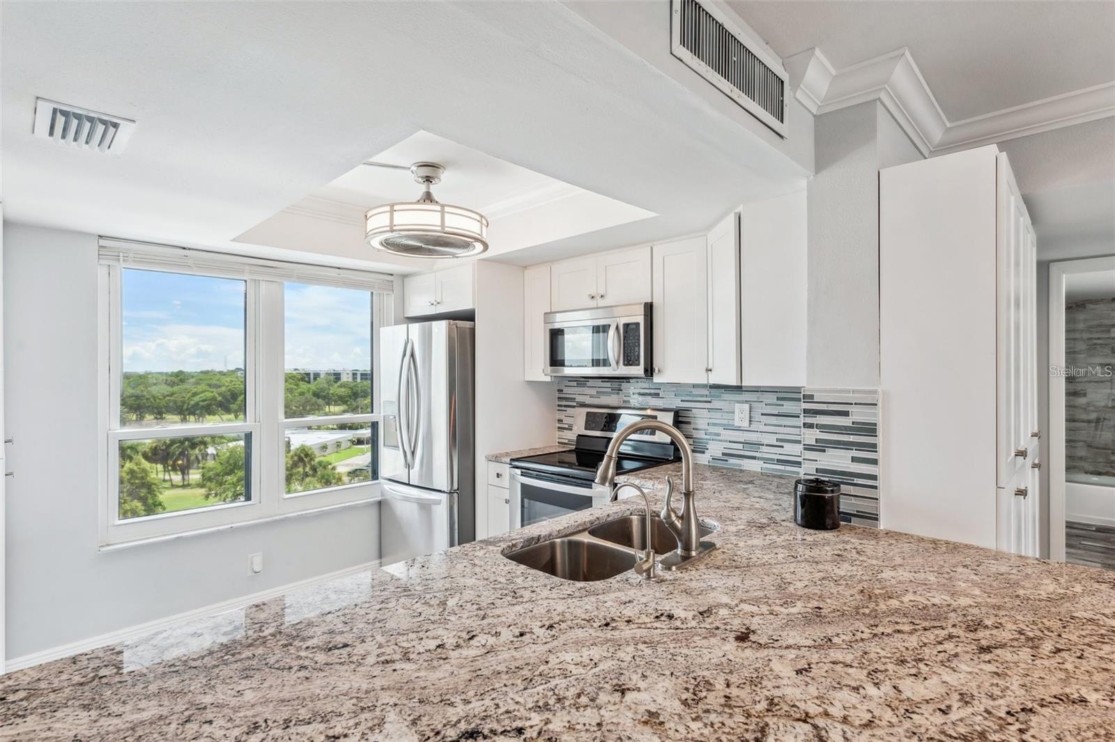 Image 7 of 27 For 2618 Cove Cay Drive 801
