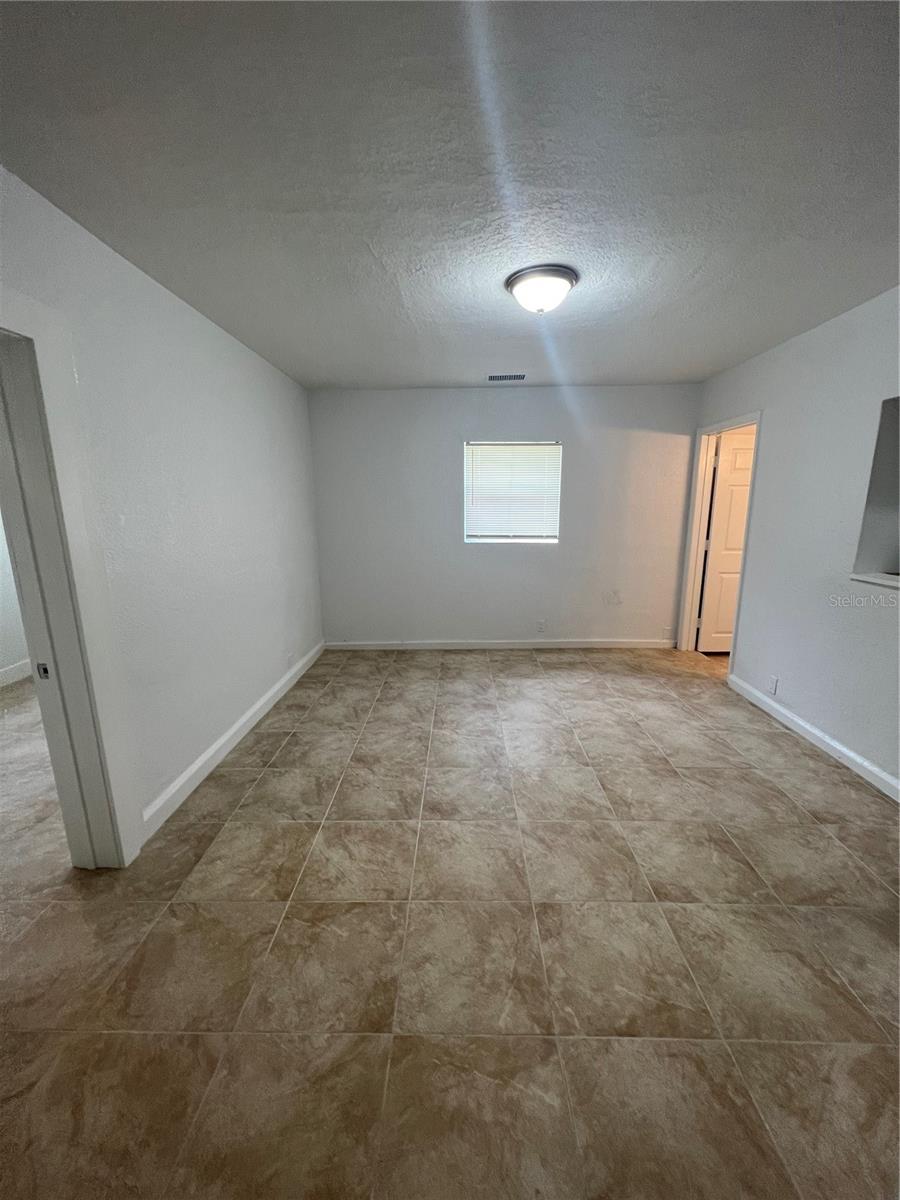 Image 8 of 10 For 1125 13th Avenue S
