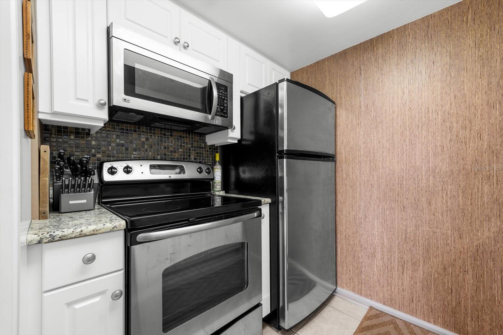 Image 17 of 55 For 880 Mandalay Avenue C1210