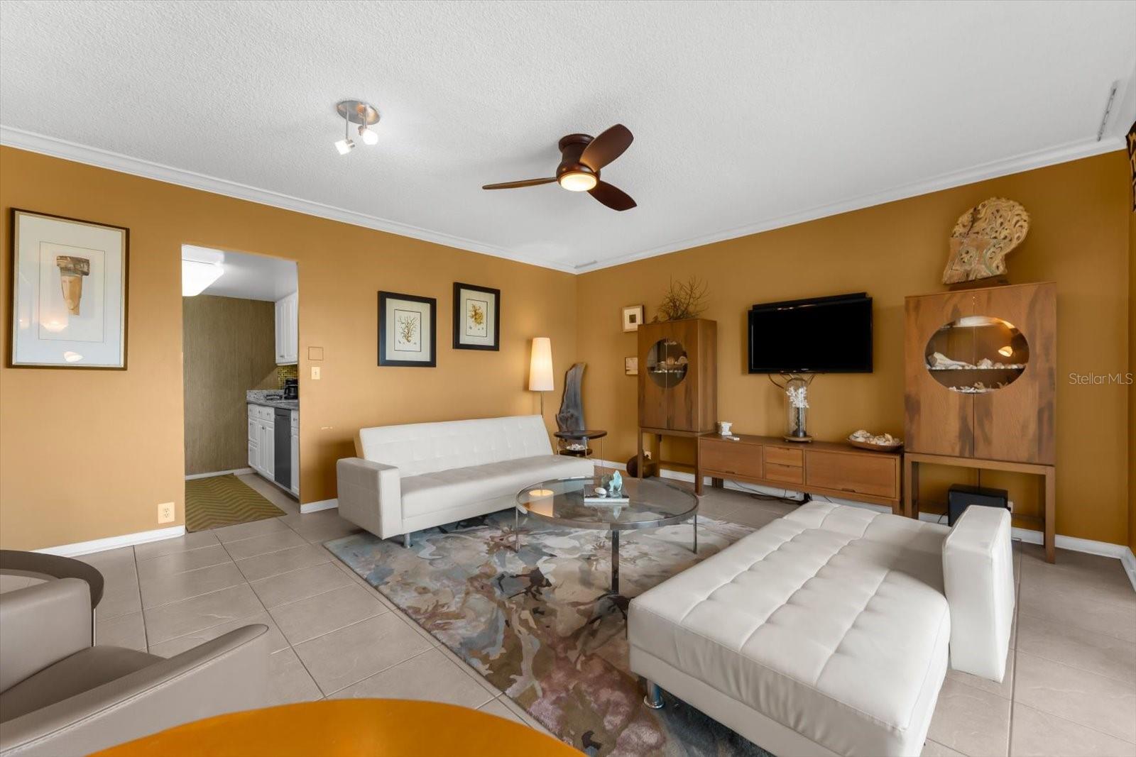 Image 9 of 55 For 880 Mandalay Avenue C1210