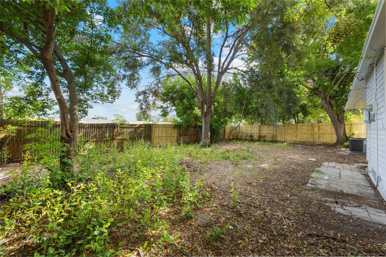 Image 27 of 32 For 5261 99th Terrace N