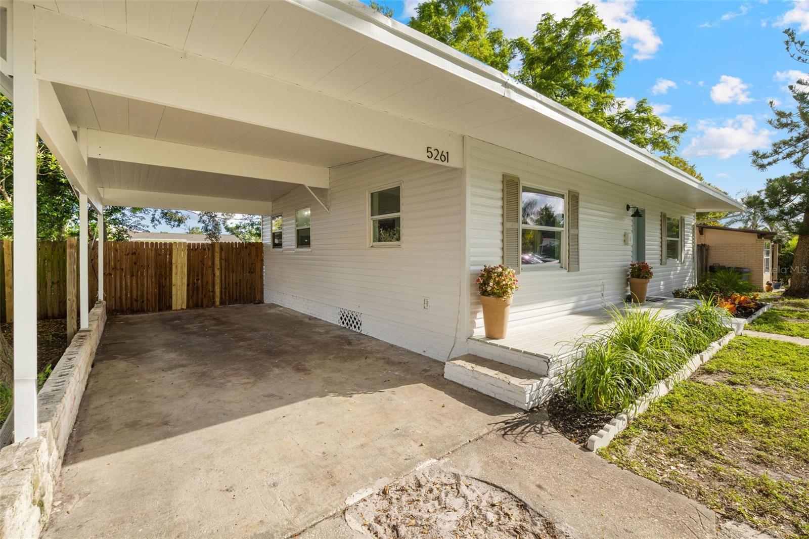 Image 6 of 32 For 5261 99th Terrace N