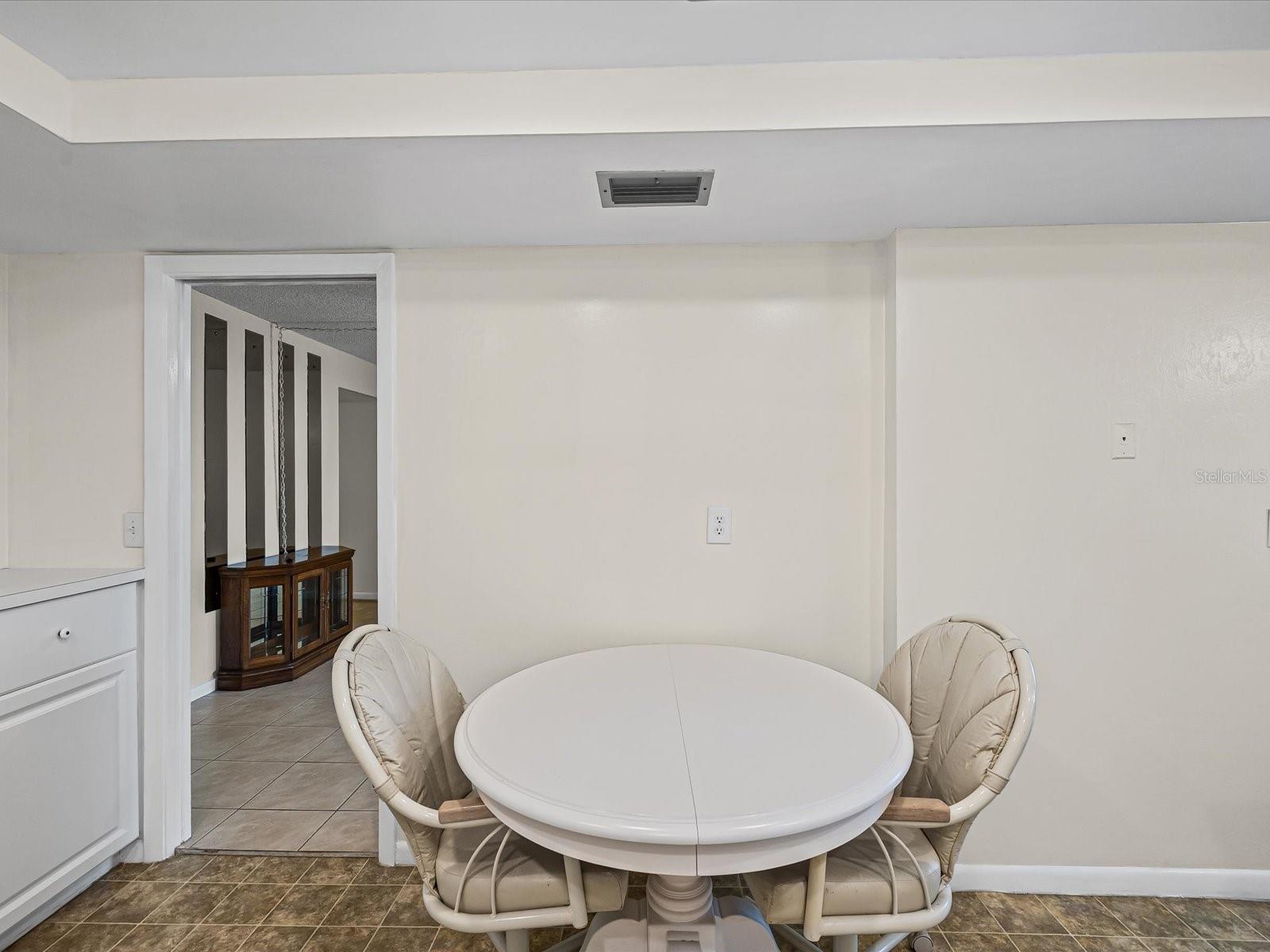 Image 14 of 85 For 225 Country Club Drive 1211