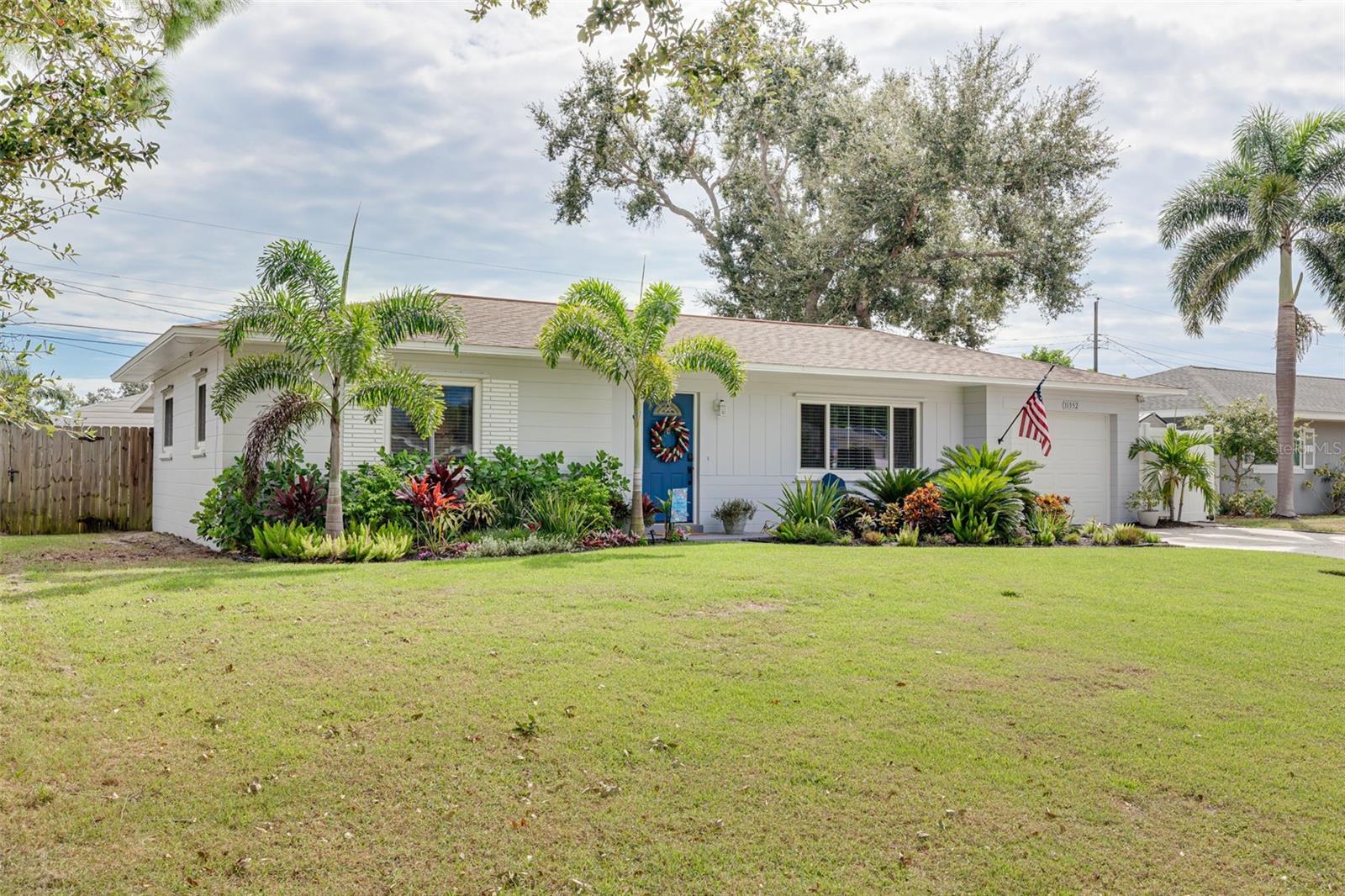 Image 14 of 44 For 11352 61st Avenue