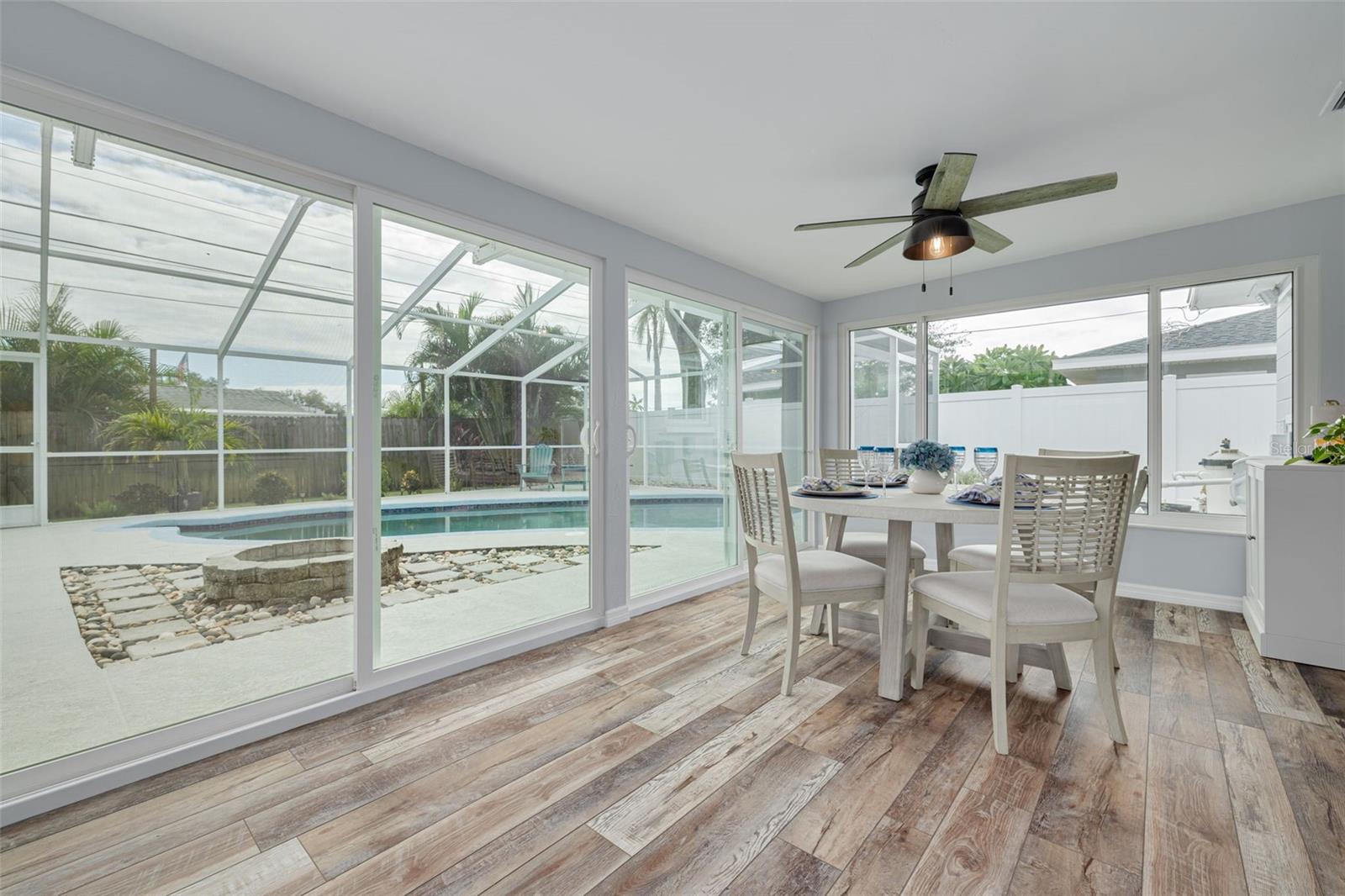 Image 4 of 44 For 11352 61st Avenue