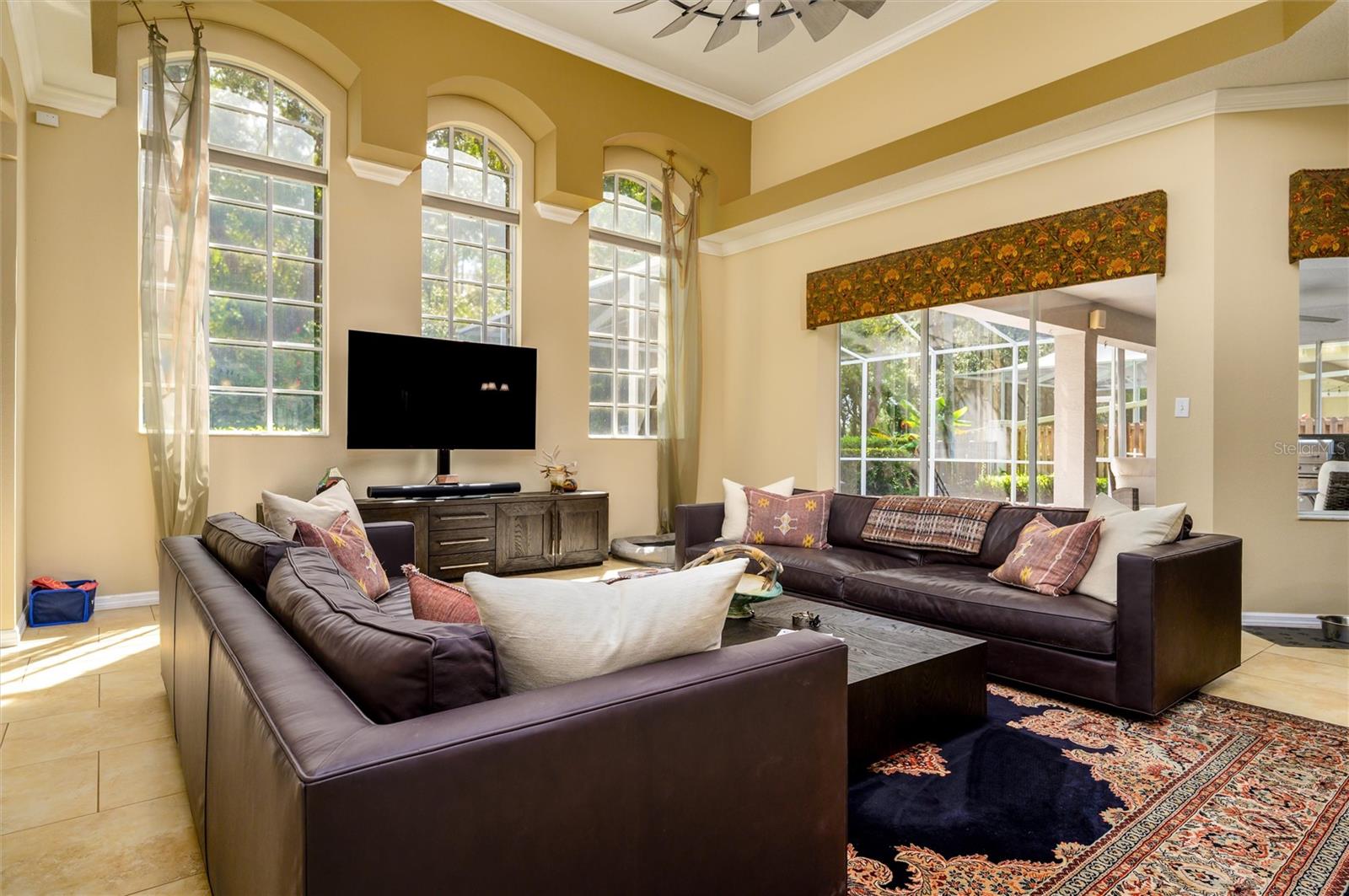 Image 16 of 48 For 17521 Edinburgh Drive