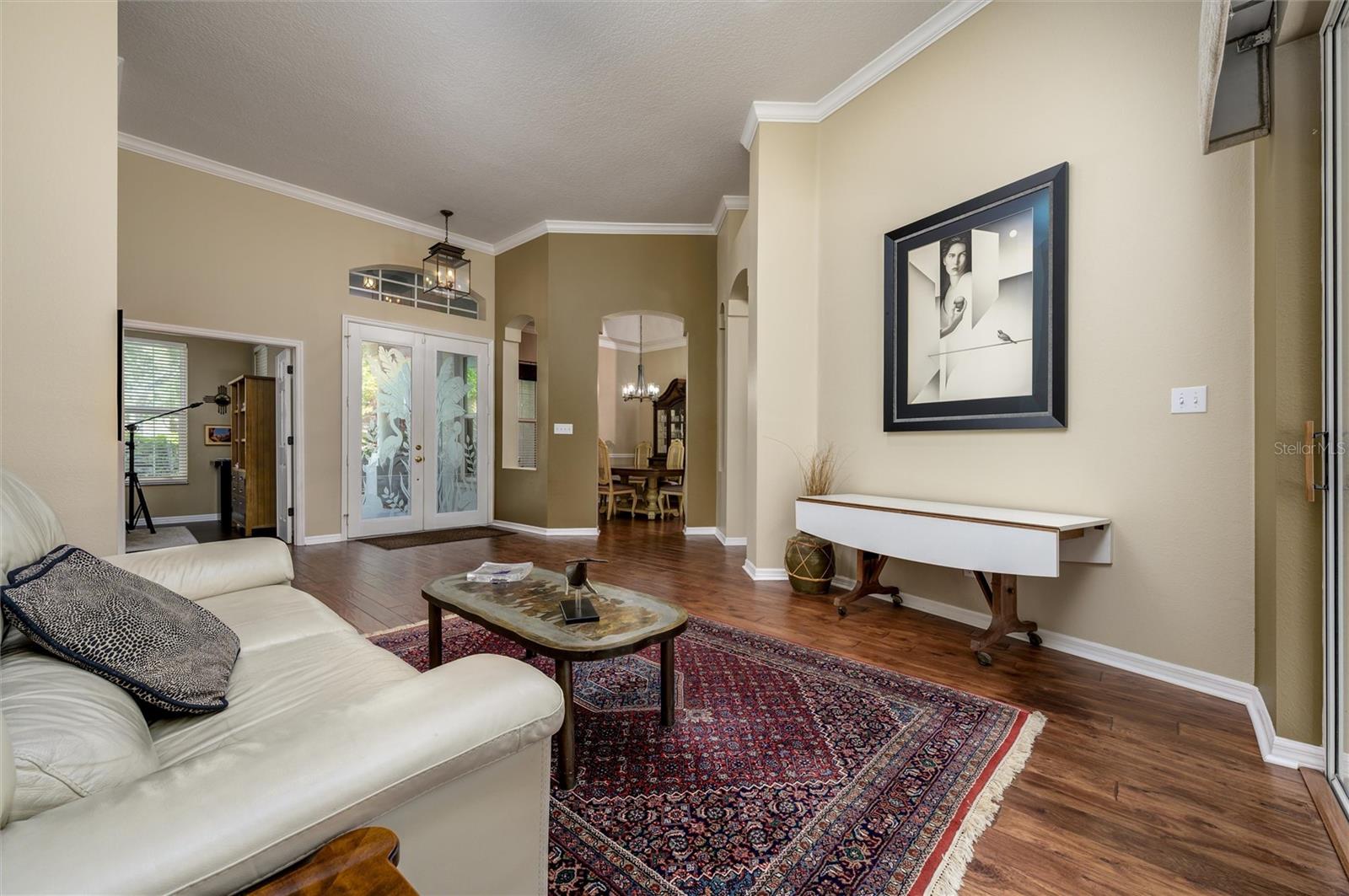 Image 6 of 48 For 17521 Edinburgh Drive