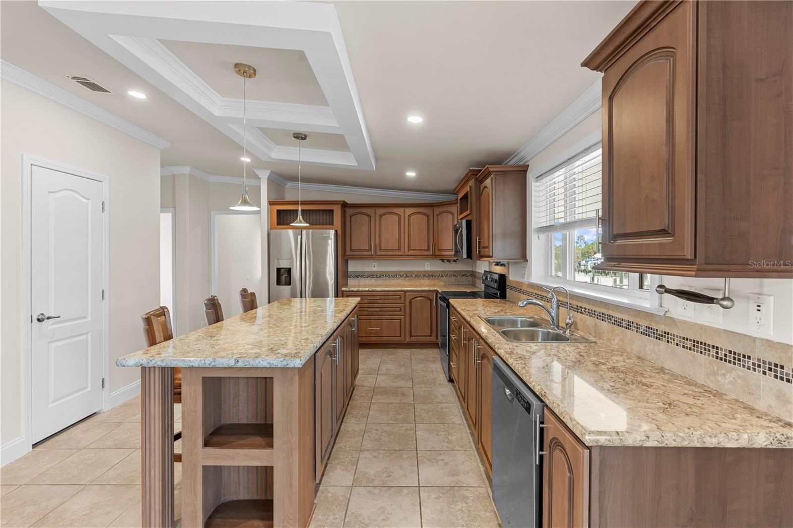 Image 14 of 71 For 4851 Gandy Boulevard 11s