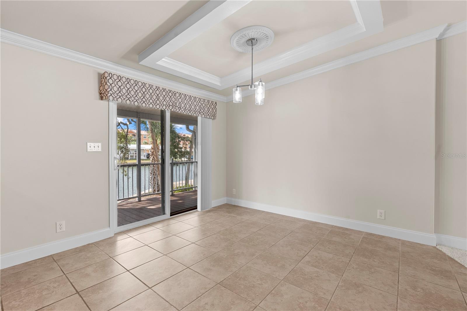 Image 18 of 71 For 4851 Gandy Boulevard 11s