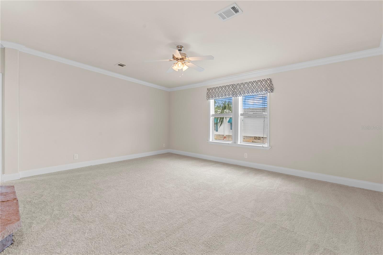 Image 20 of 71 For 4851 Gandy Boulevard 11s