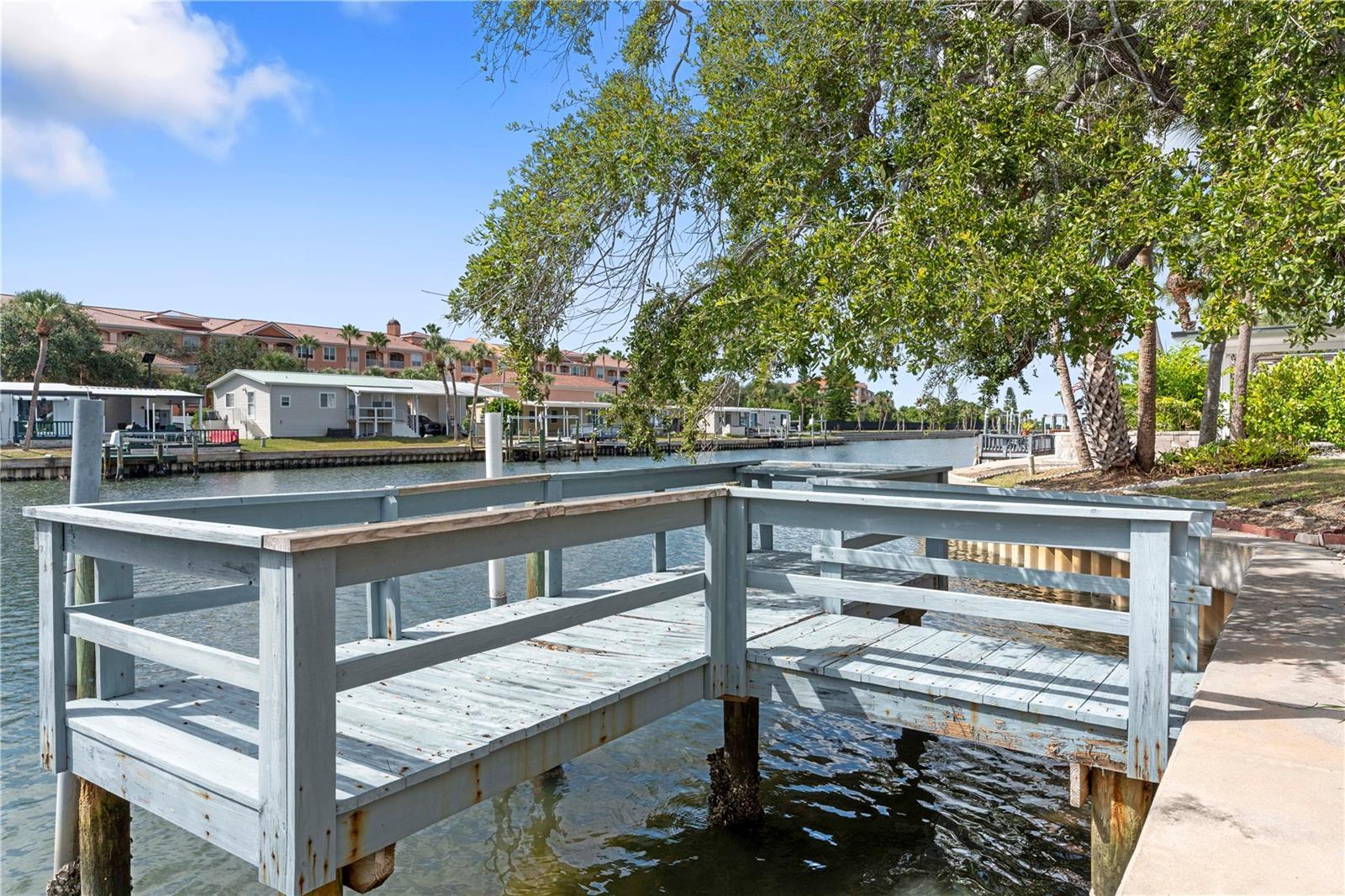 Image 64 of 71 For 4851 Gandy Boulevard 11s