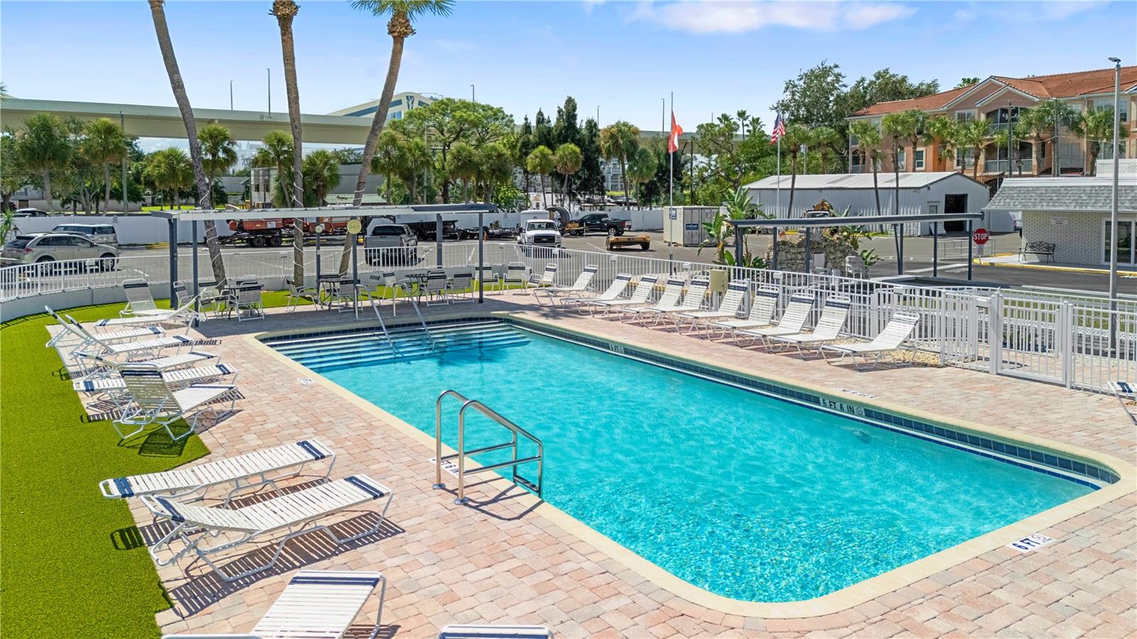 Image 68 of 71 For 4851 Gandy Boulevard 11s