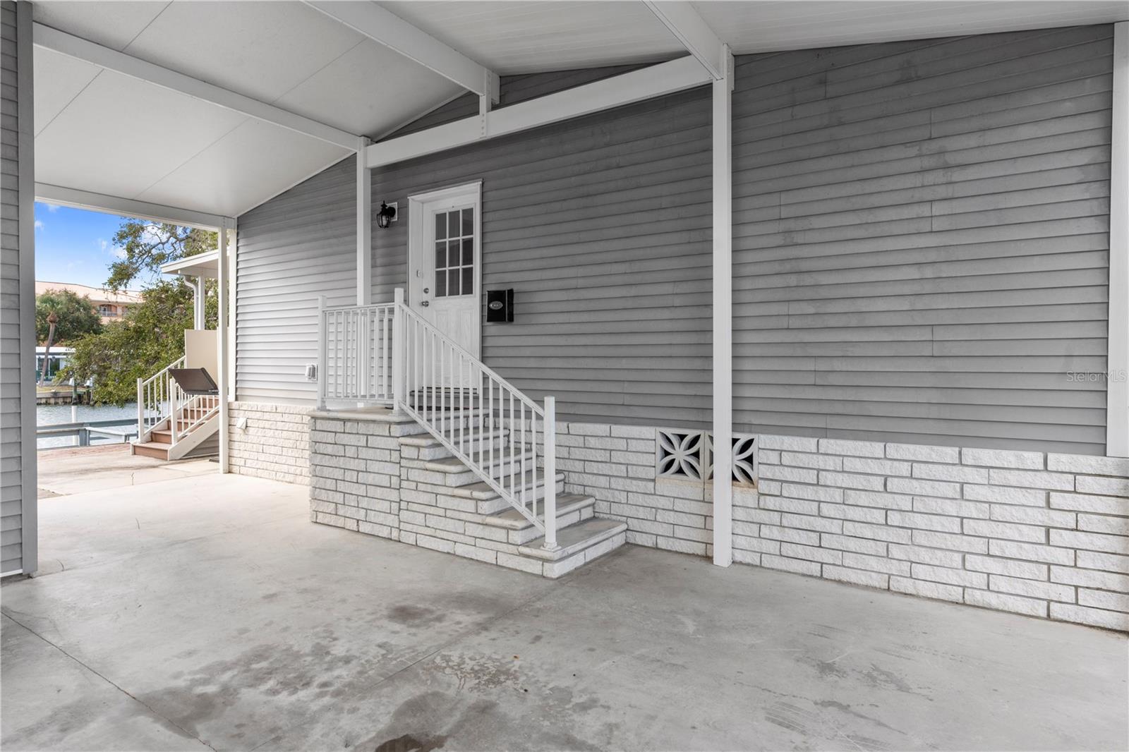 Image 8 of 71 For 4851 Gandy Boulevard 11s