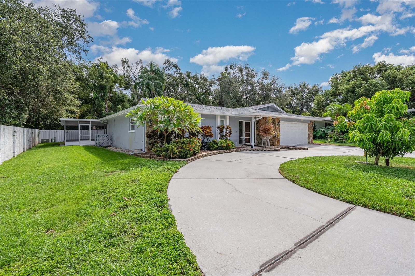 Details for 1903 Oro Court, CLEARWATER, FL 33764