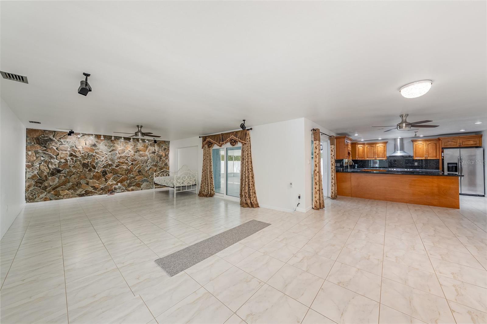 Image 2 of 25 For 1903 Oro Court