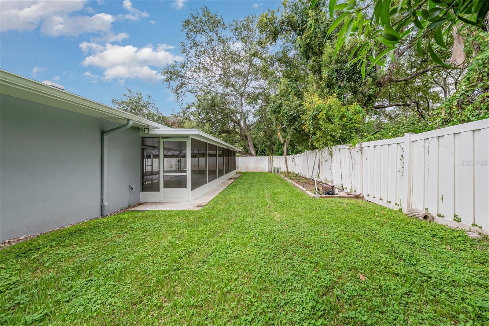 Image 24 of 25 For 1903 Oro Court