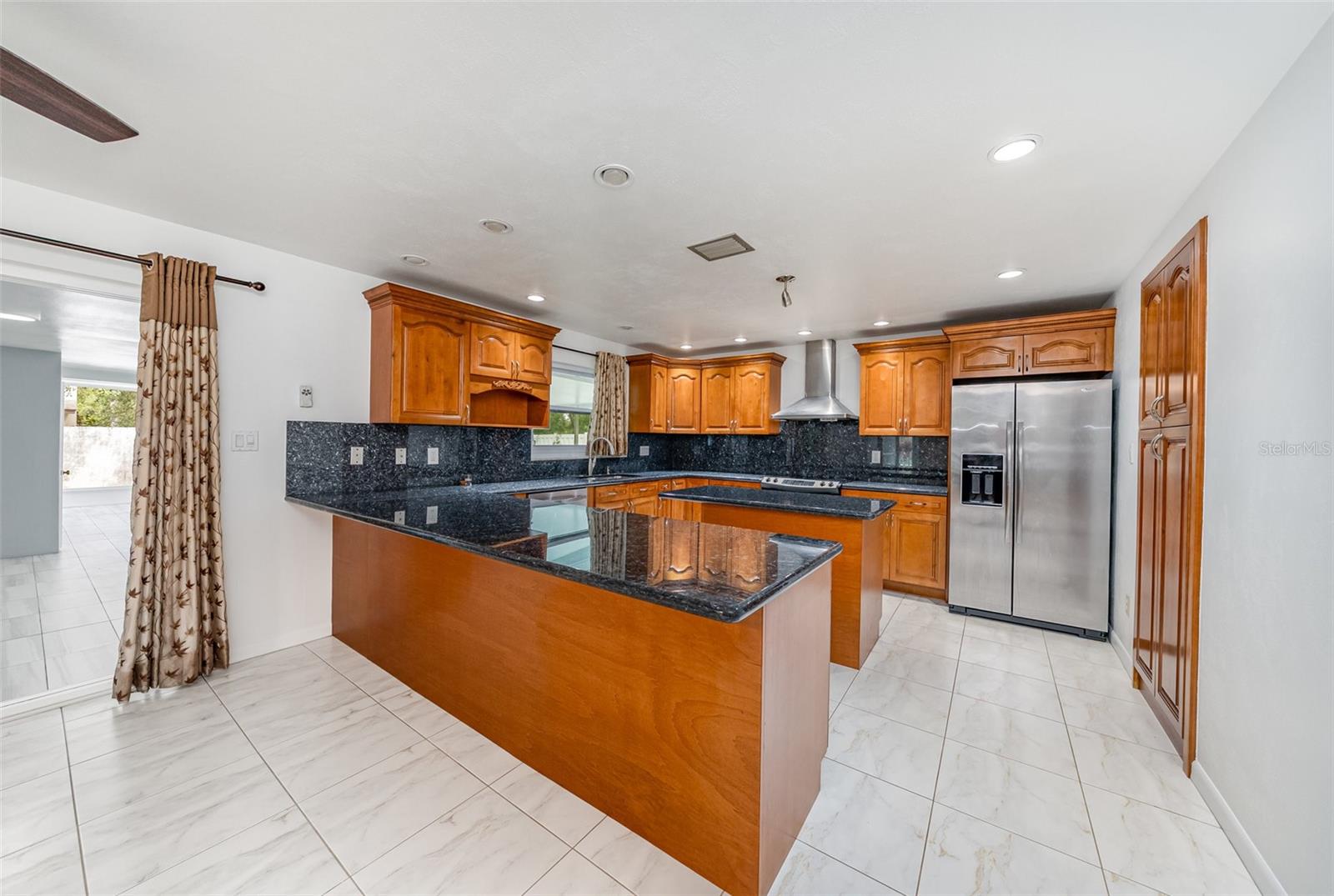Image 3 of 25 For 1903 Oro Court