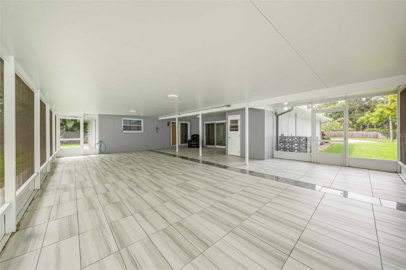 Image 4 of 25 For 1903 Oro Court