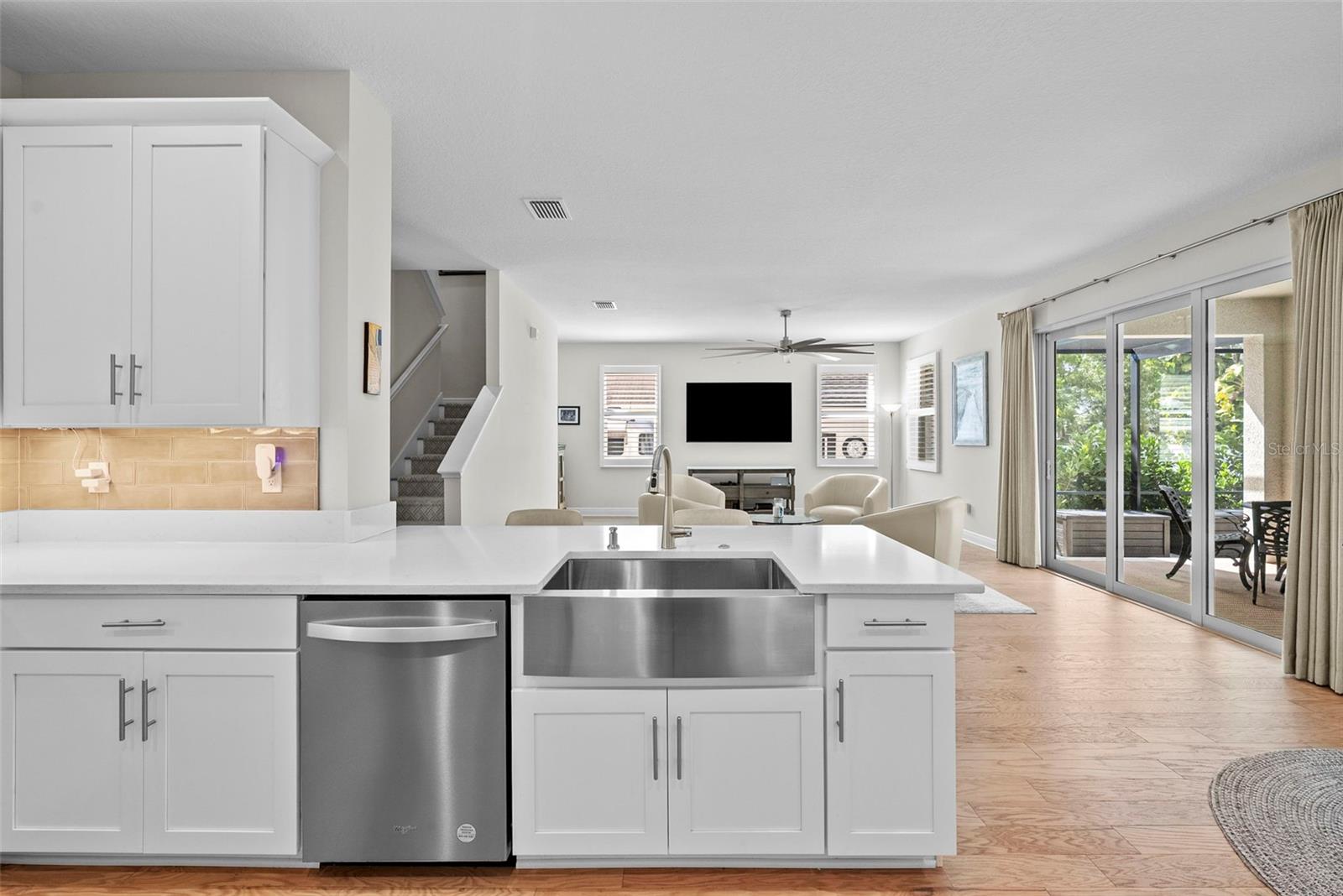 Image 17 of 75 For 6703 Interbay Boulevard