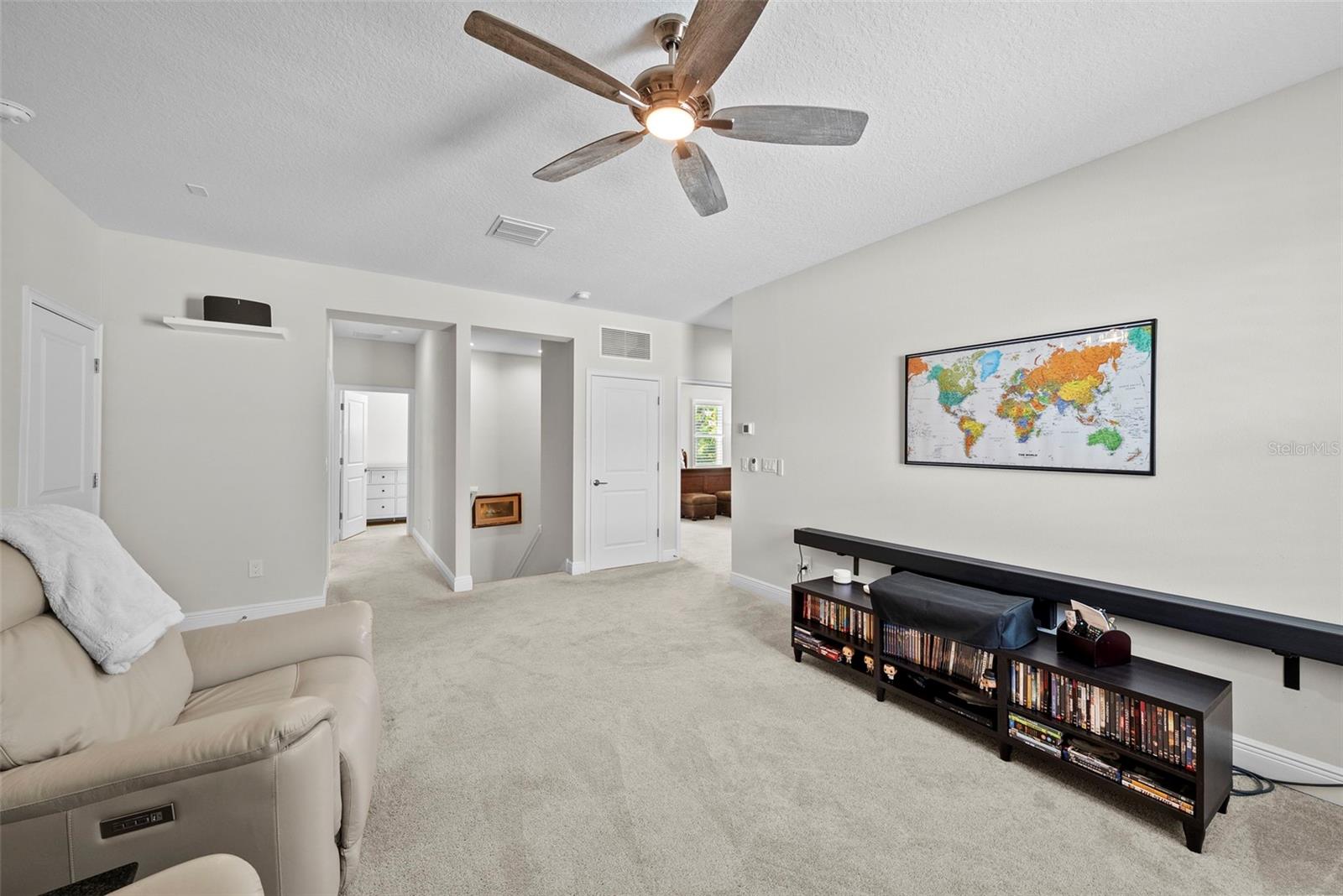 Image 30 of 75 For 6703 Interbay Boulevard