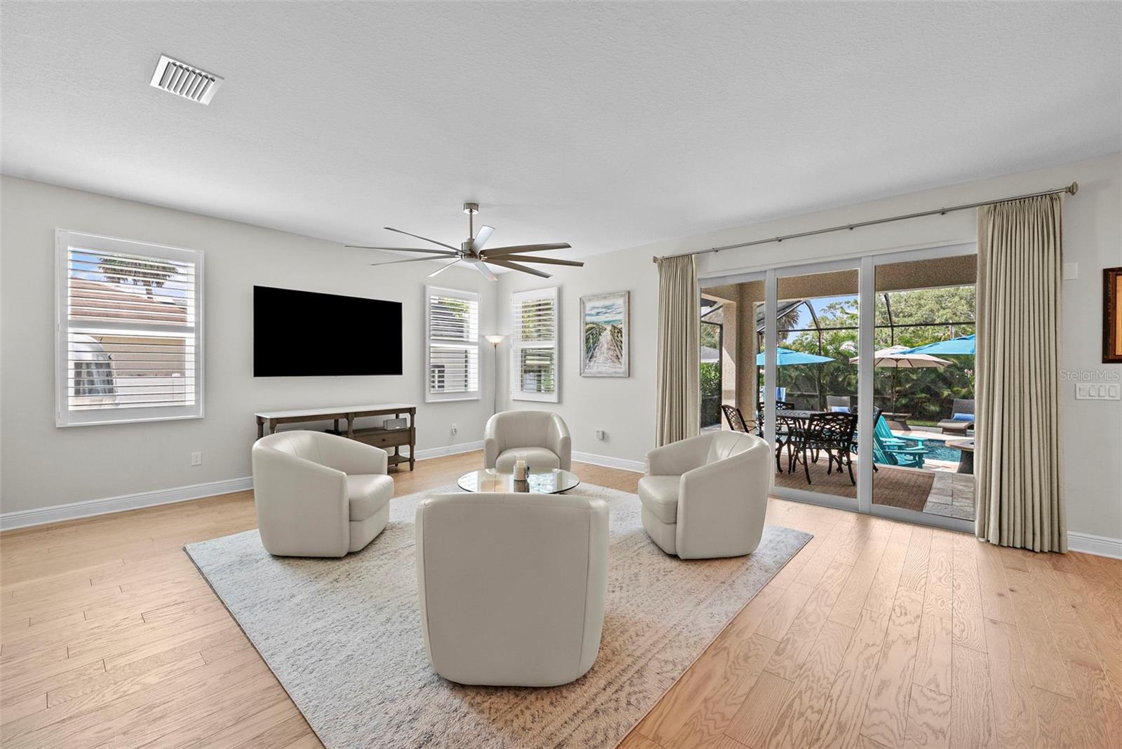 Image 7 of 75 For 6703 Interbay Boulevard