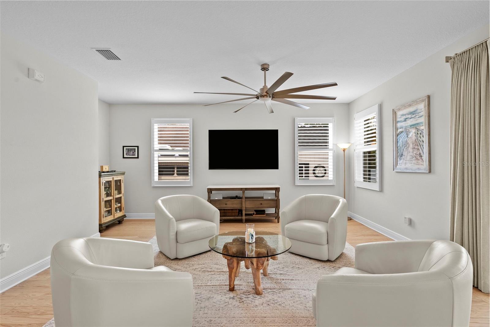 Image 8 of 75 For 6703 Interbay Boulevard