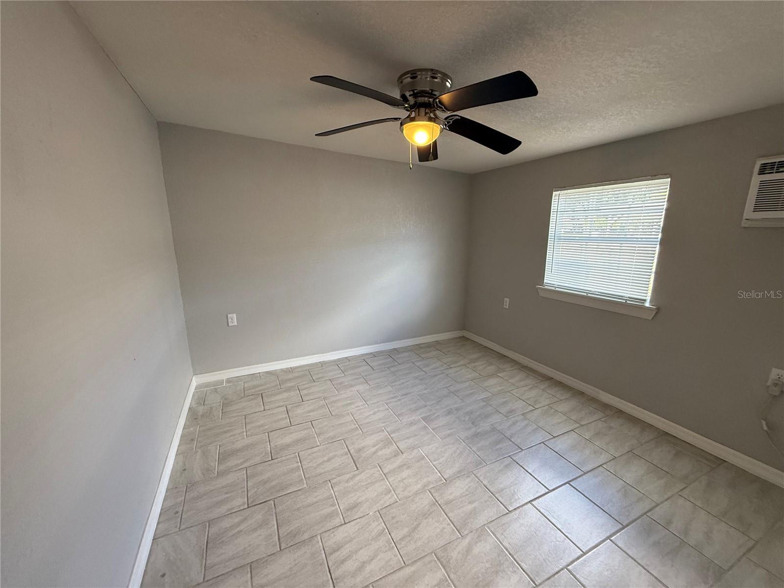 Image 30 of 43 For 5208 Hill Drive