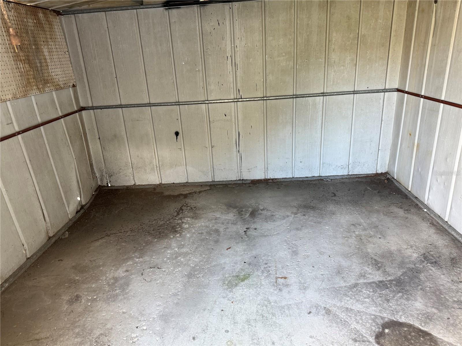 Image 38 of 43 For 5208 Hill Drive