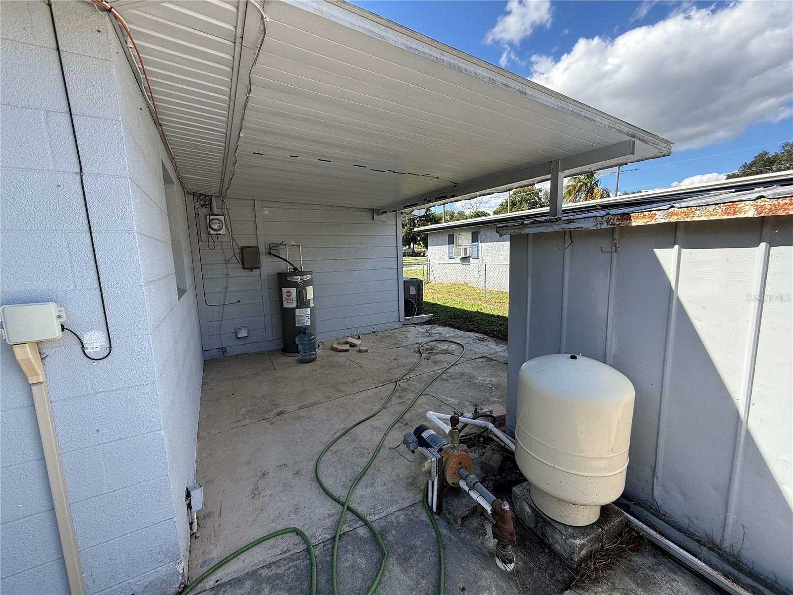 Image 40 of 43 For 5208 Hill Drive