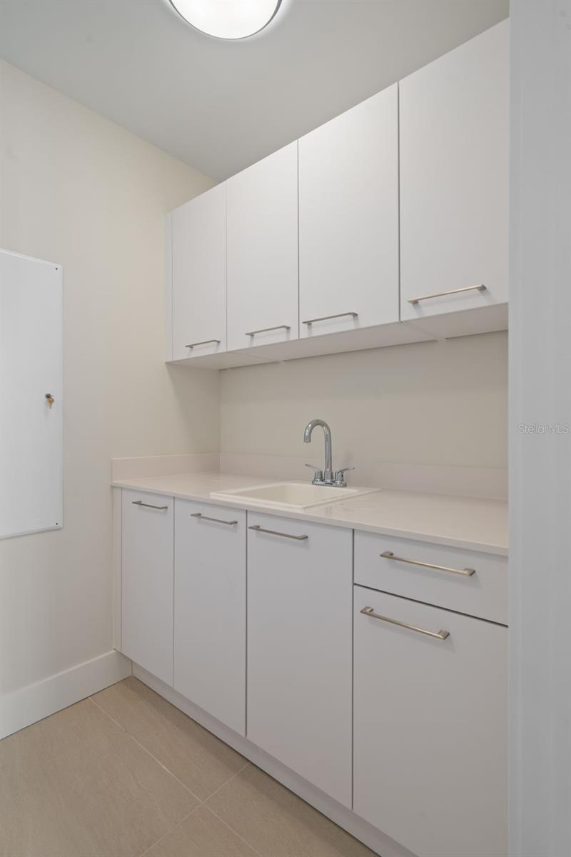 Image 26 of 56 For 275 1st Avenue S 1001