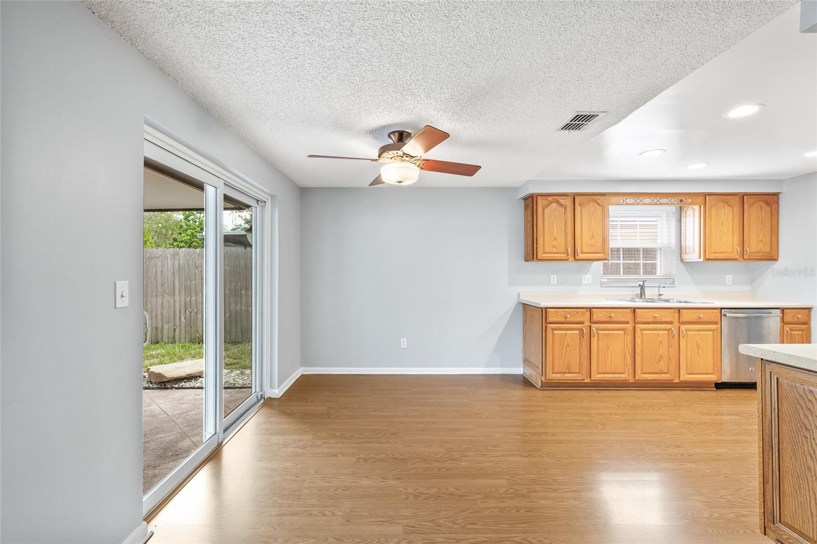 Image 10 of 30 For 2917 Burr Oak Drive