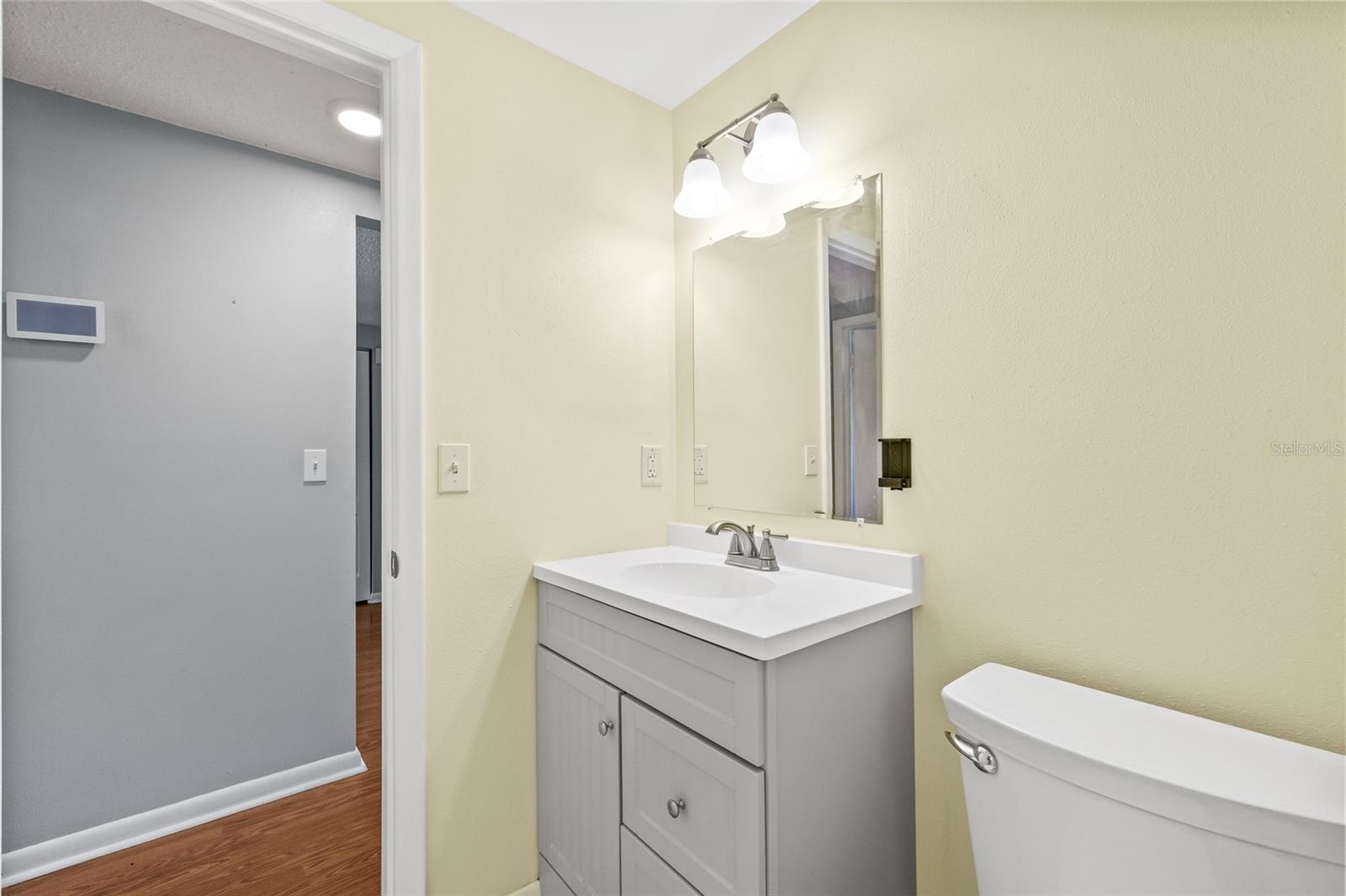 Image 20 of 30 For 2917 Burr Oak Drive