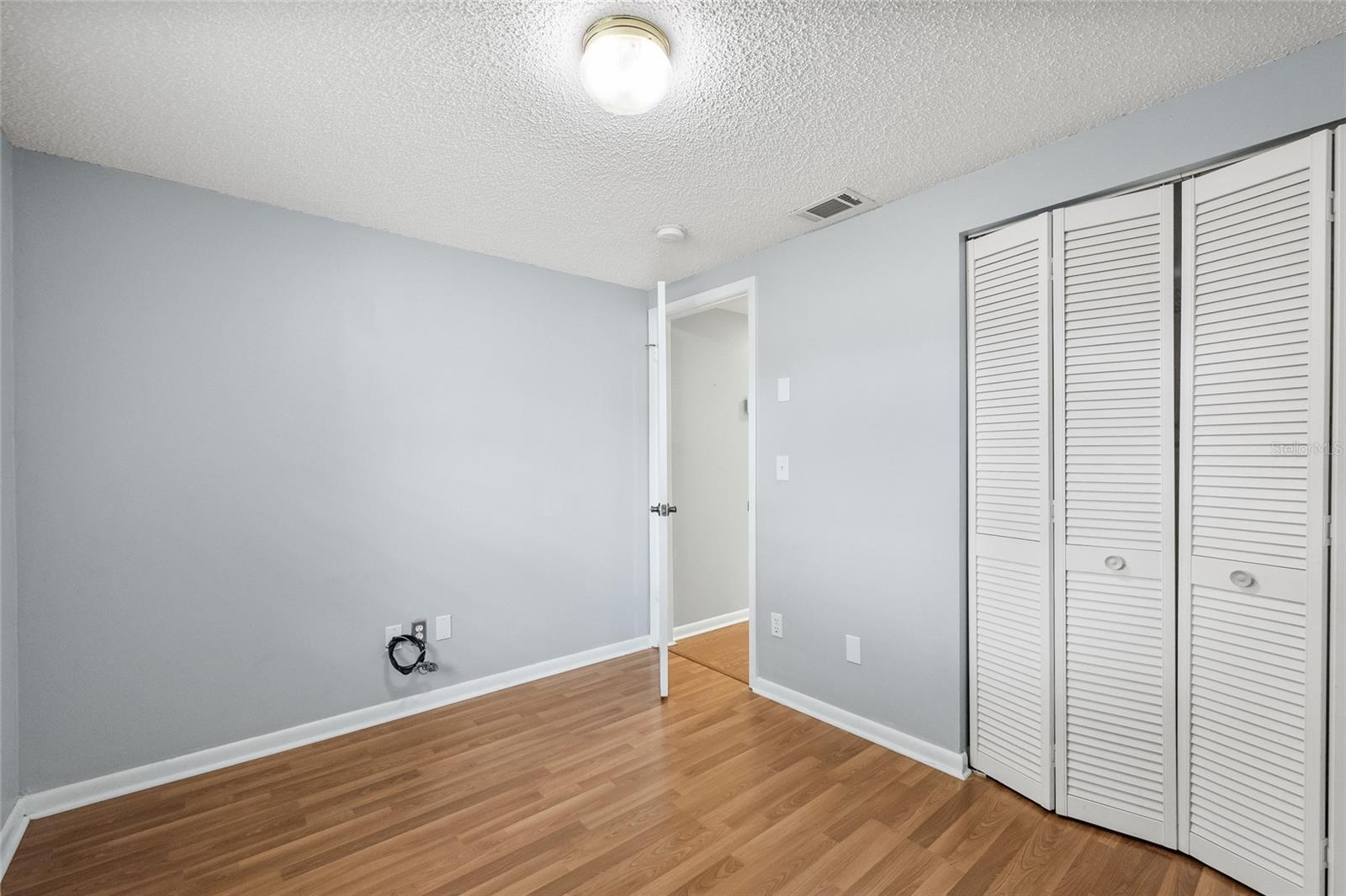 Image 22 of 30 For 2917 Burr Oak Drive