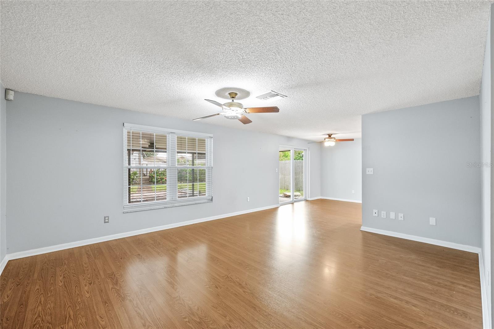 Image 7 of 30 For 2917 Burr Oak Drive