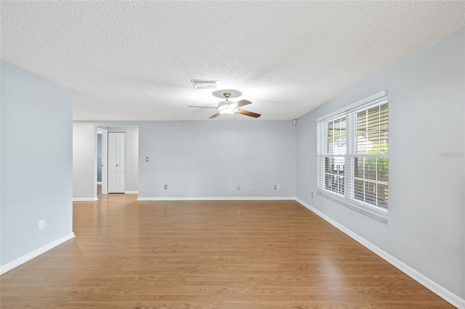Image 9 of 30 For 2917 Burr Oak Drive