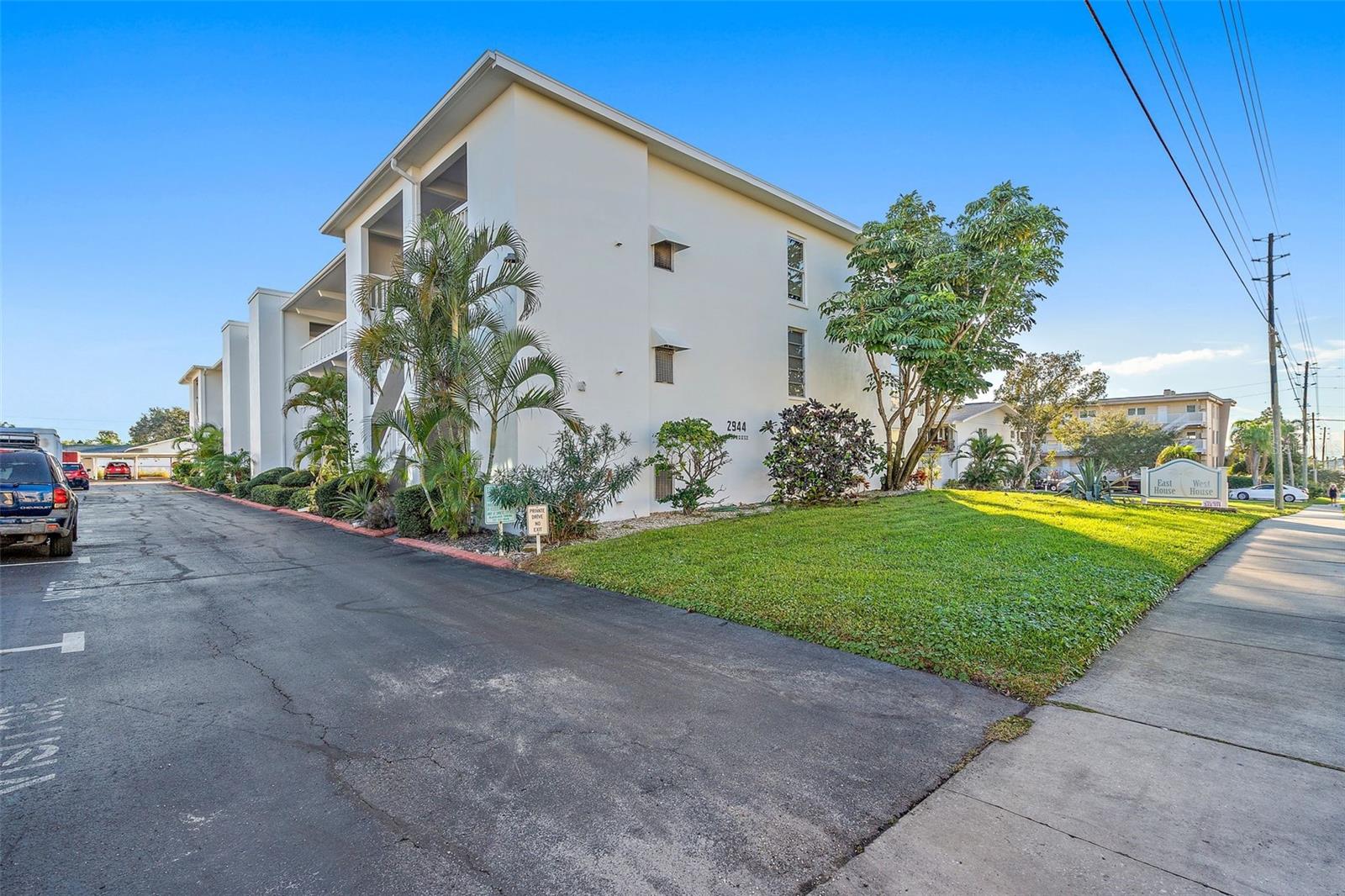 Image 22 of 22 For 2944 Bay Drive 101