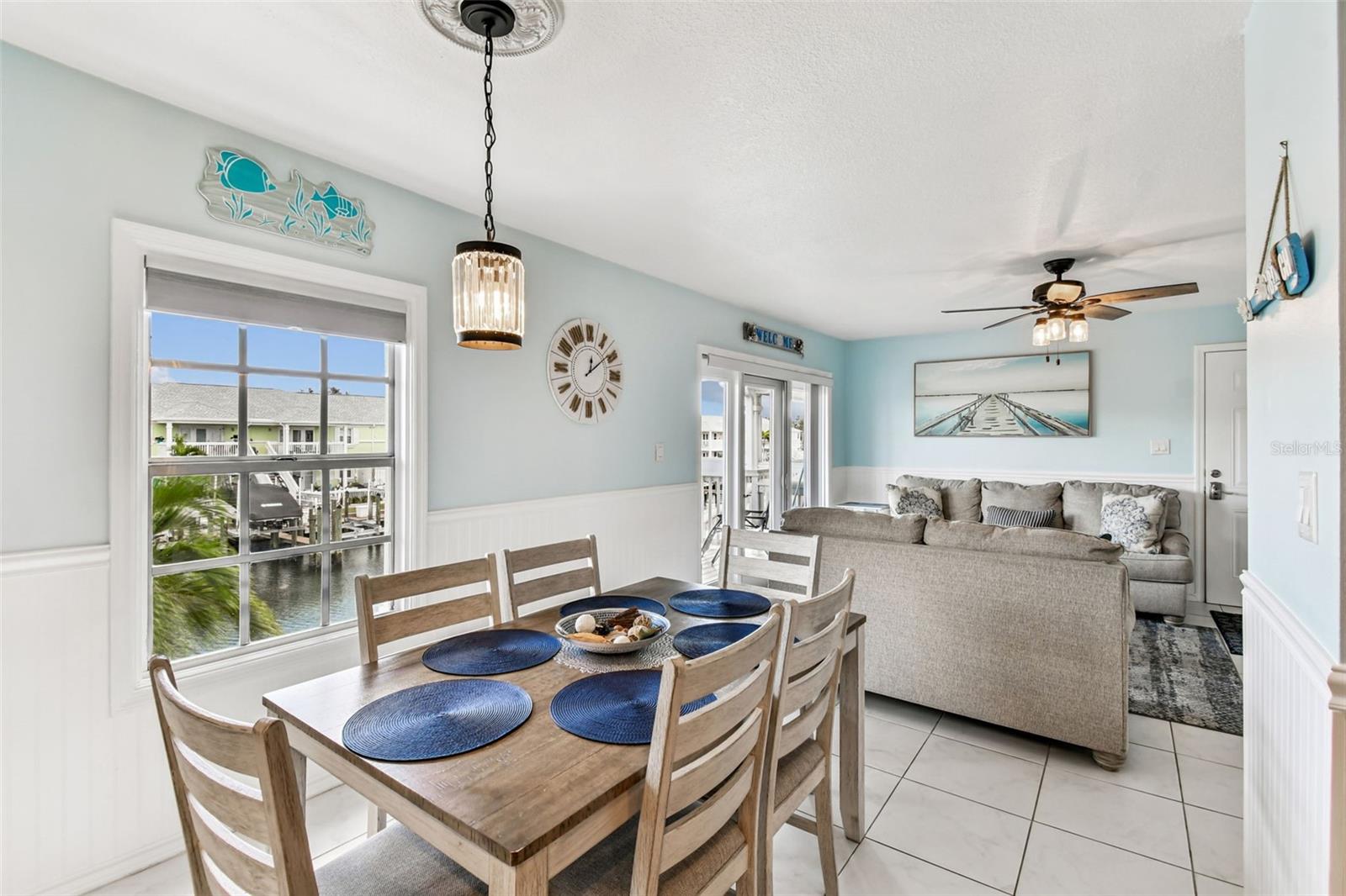 Image 21 of 91 For 5116 Beach Drive Se D