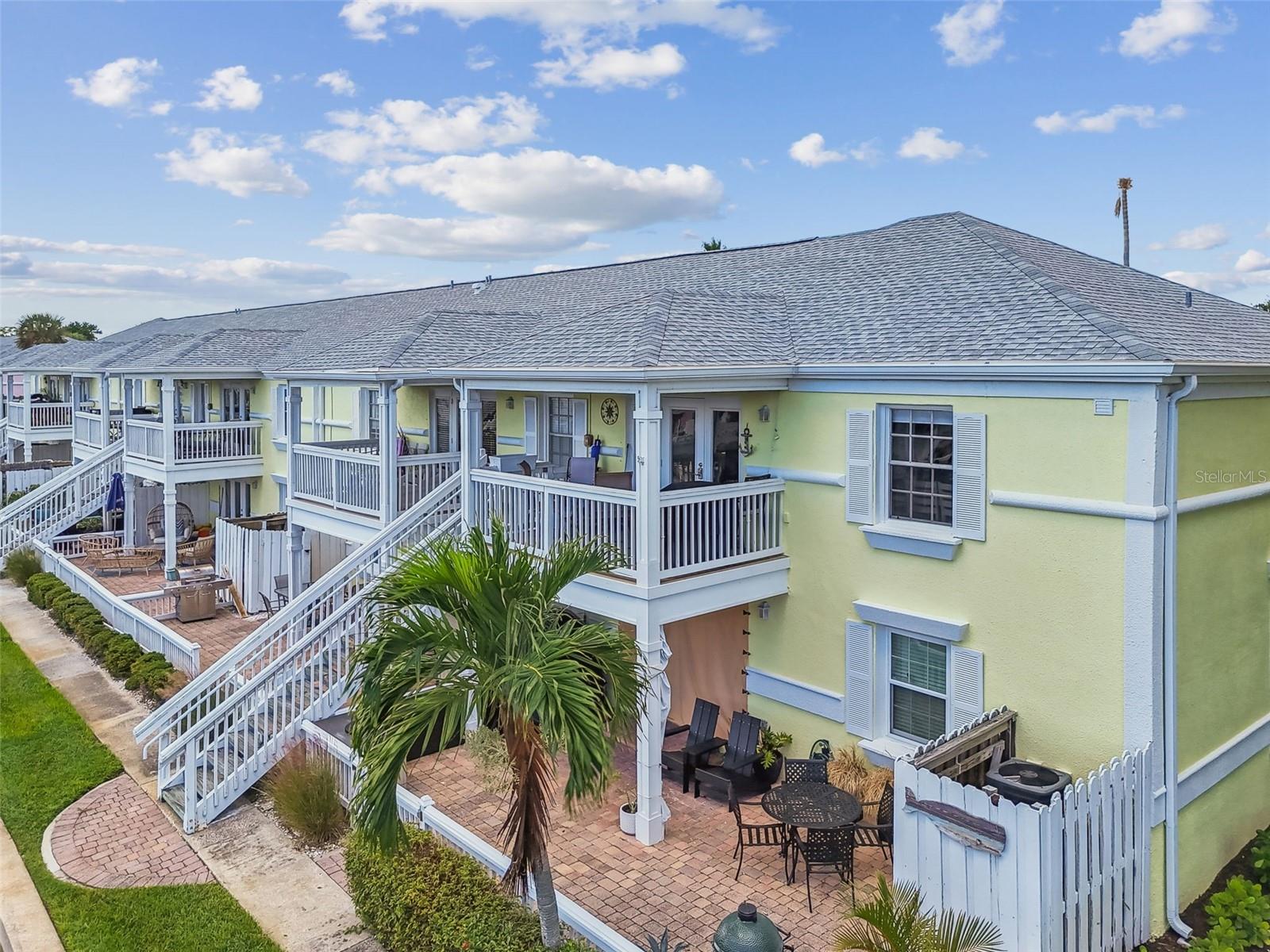 Image 52 of 91 For 5116 Beach Drive Se D