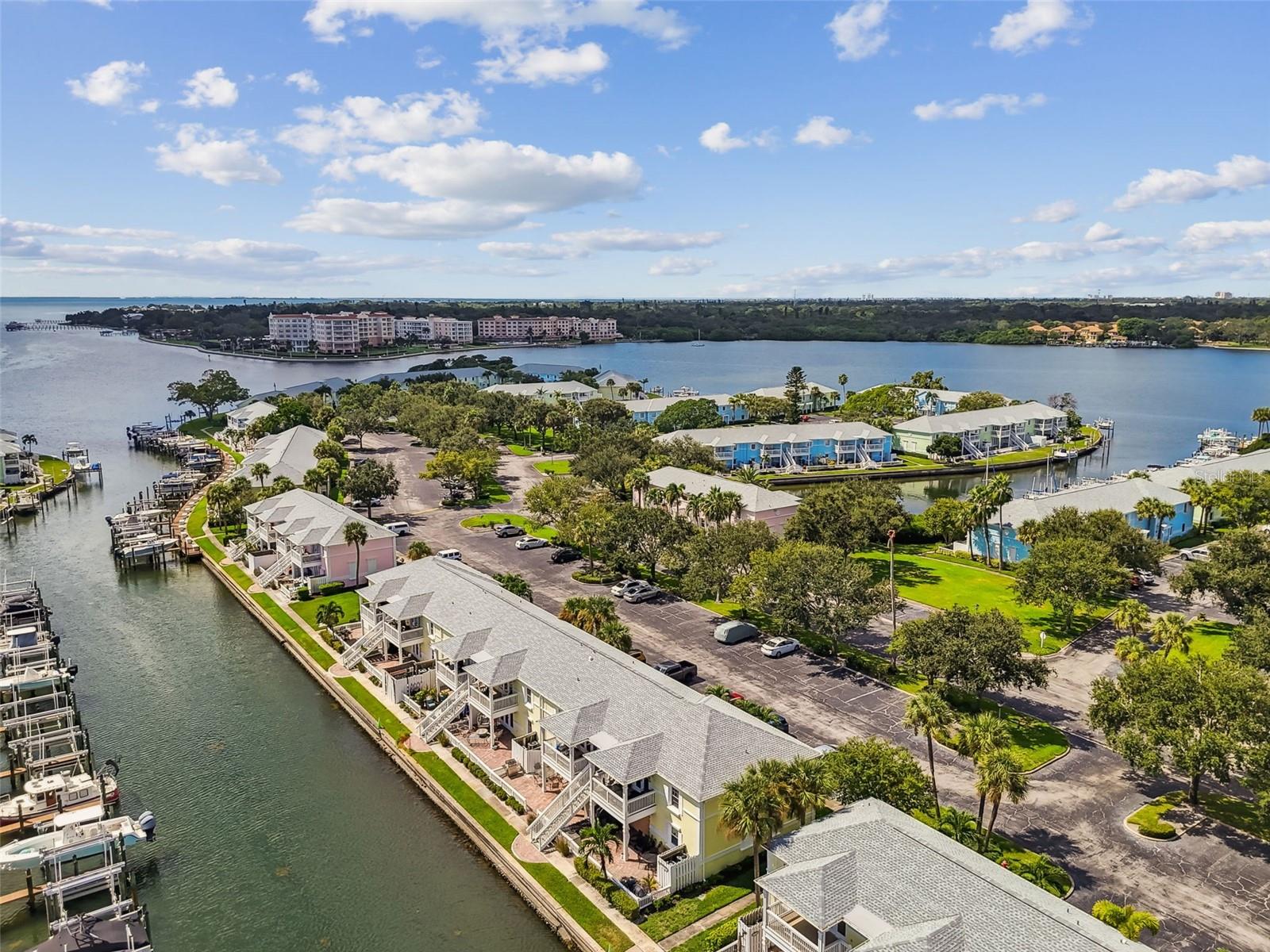 Image 63 of 91 For 5116 Beach Drive Se D